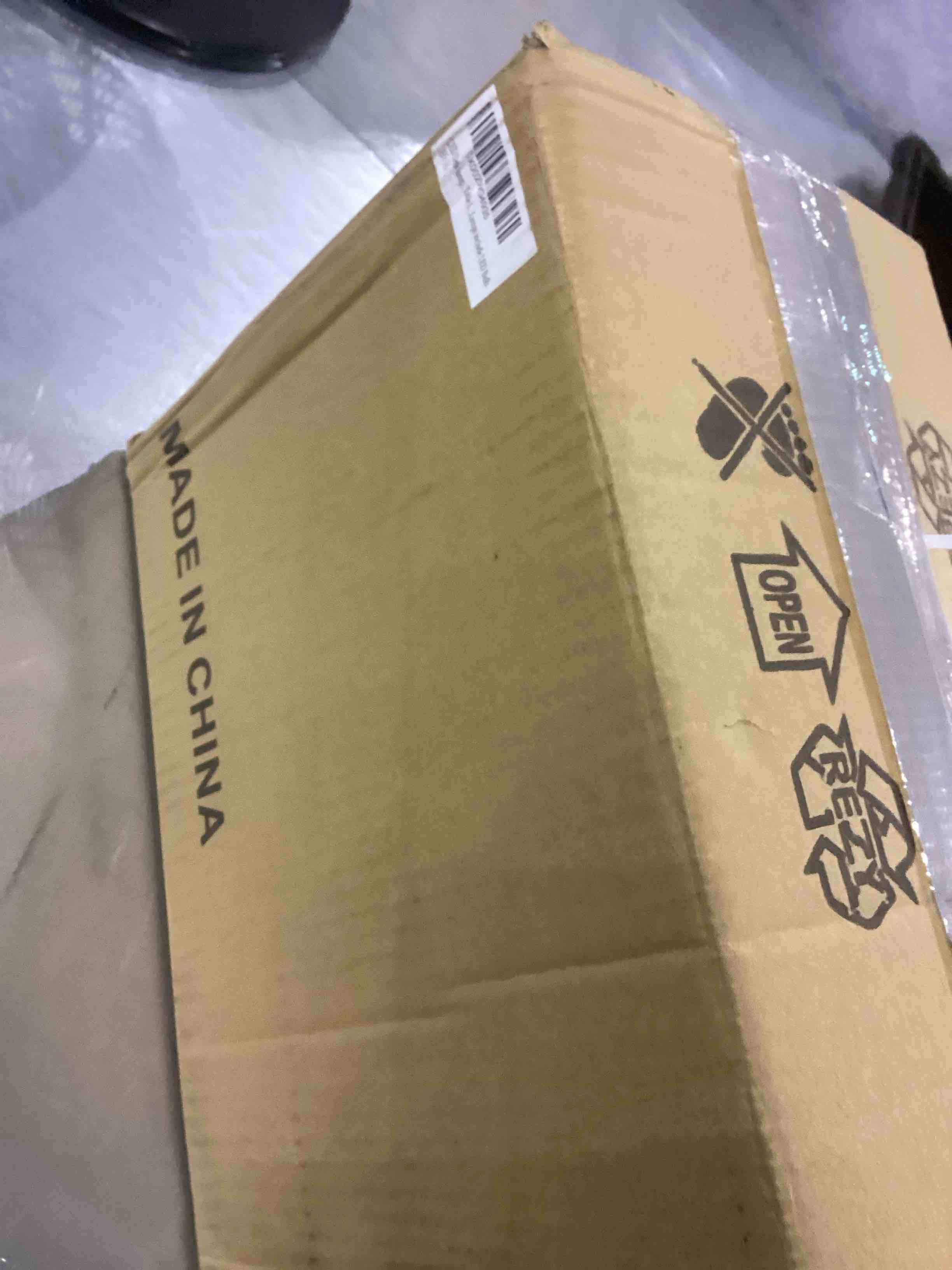 https://s3.amazonaws.com/lotting-images-prod/bidfta/EXS00498142_1696504757732.jpeg