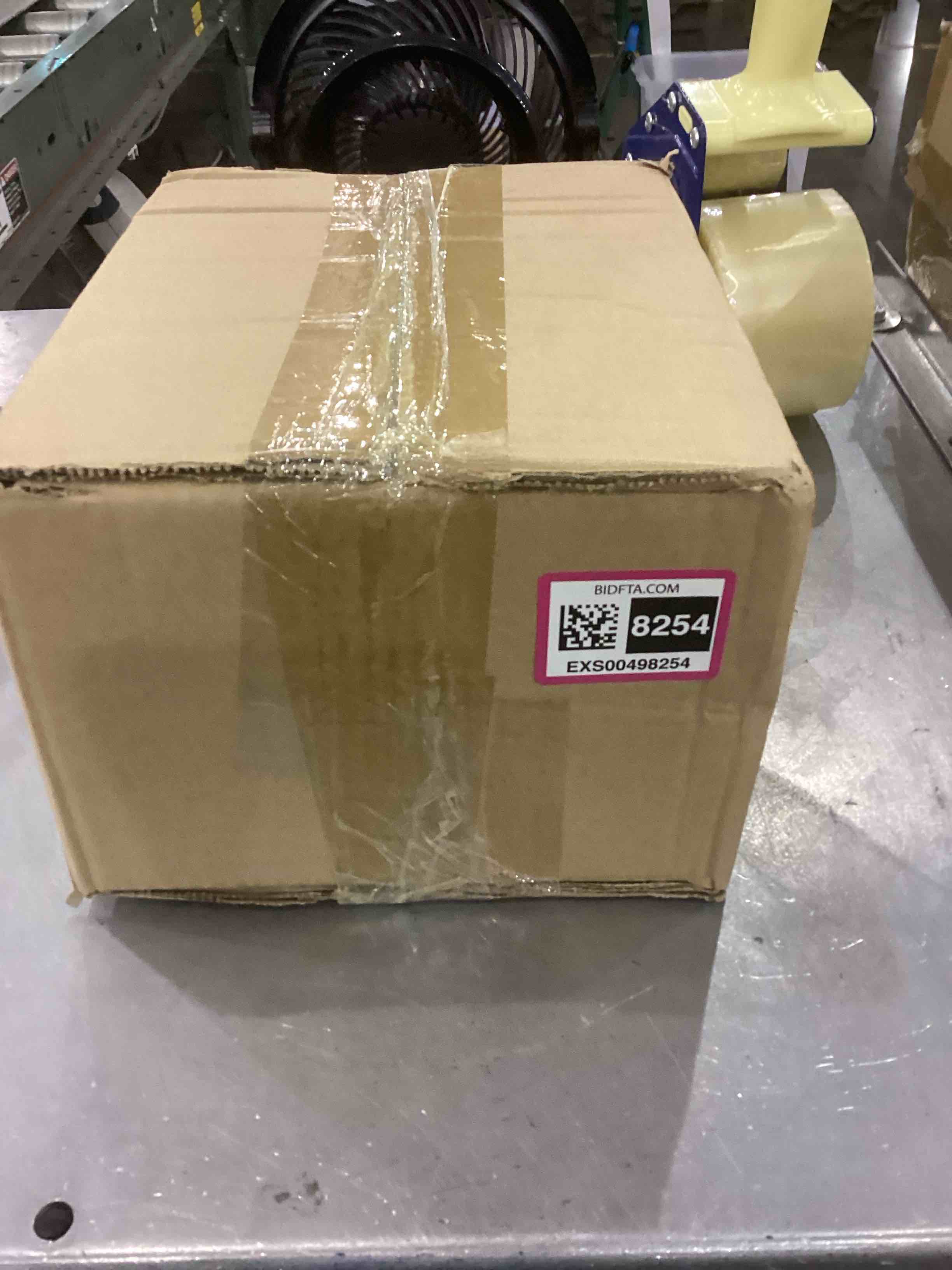 https://s3.amazonaws.com/lotting-images-prod/bidfta/EXS00498254_1696514908042.jpeg