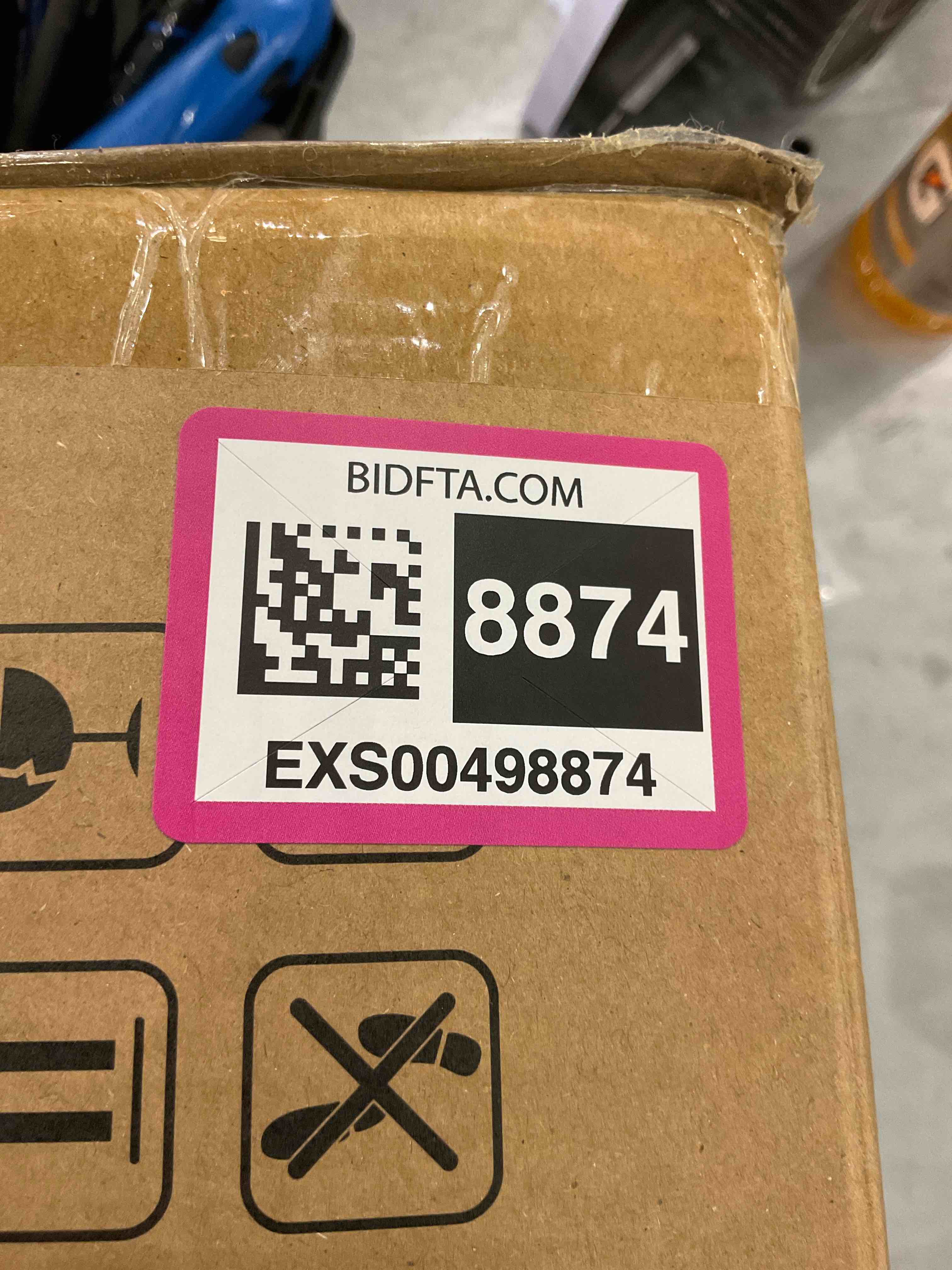 https://s3.amazonaws.com/lotting-images-prod/bidfta/EXS00498874_1696870570630.jpeg