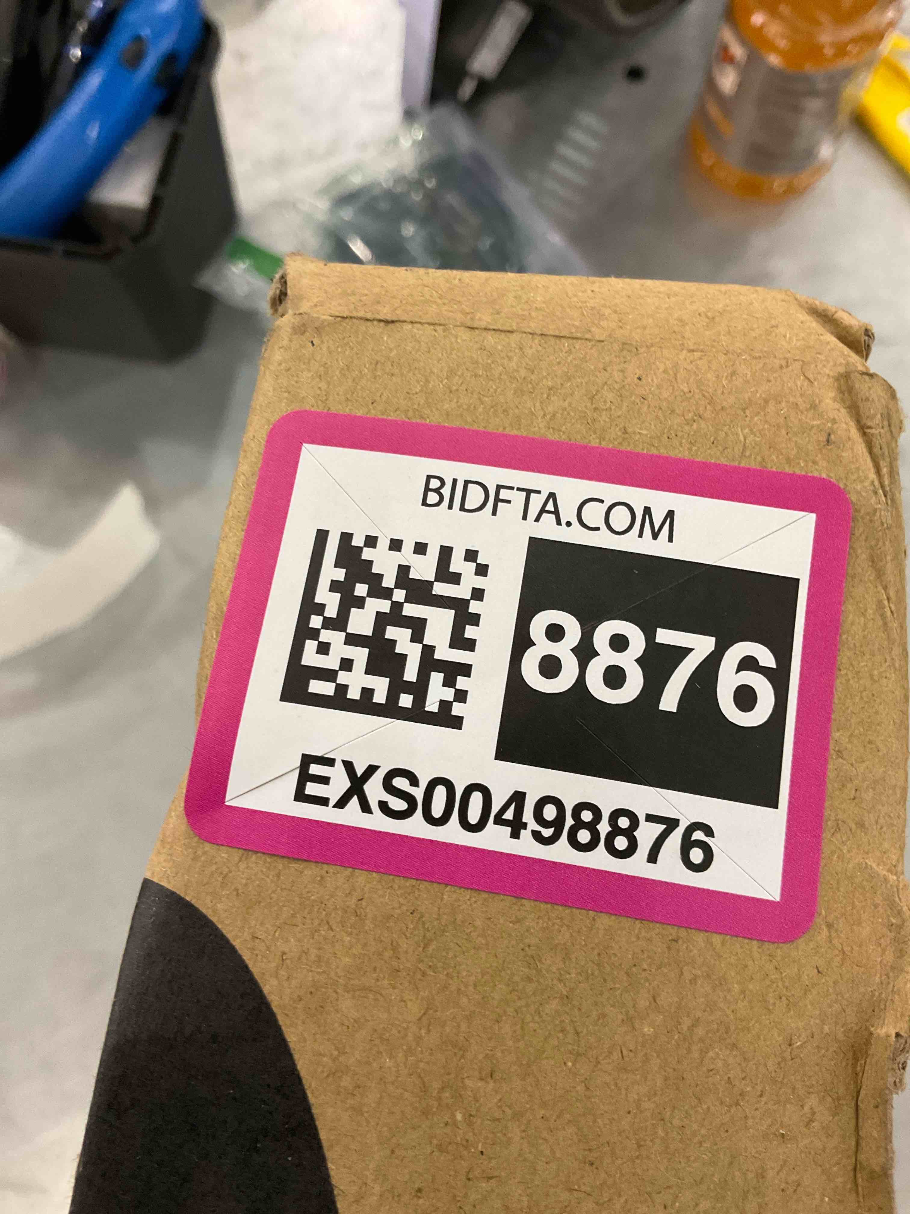 https://s3.amazonaws.com/lotting-images-prod/bidfta/EXS00498876_1696870830542.jpeg