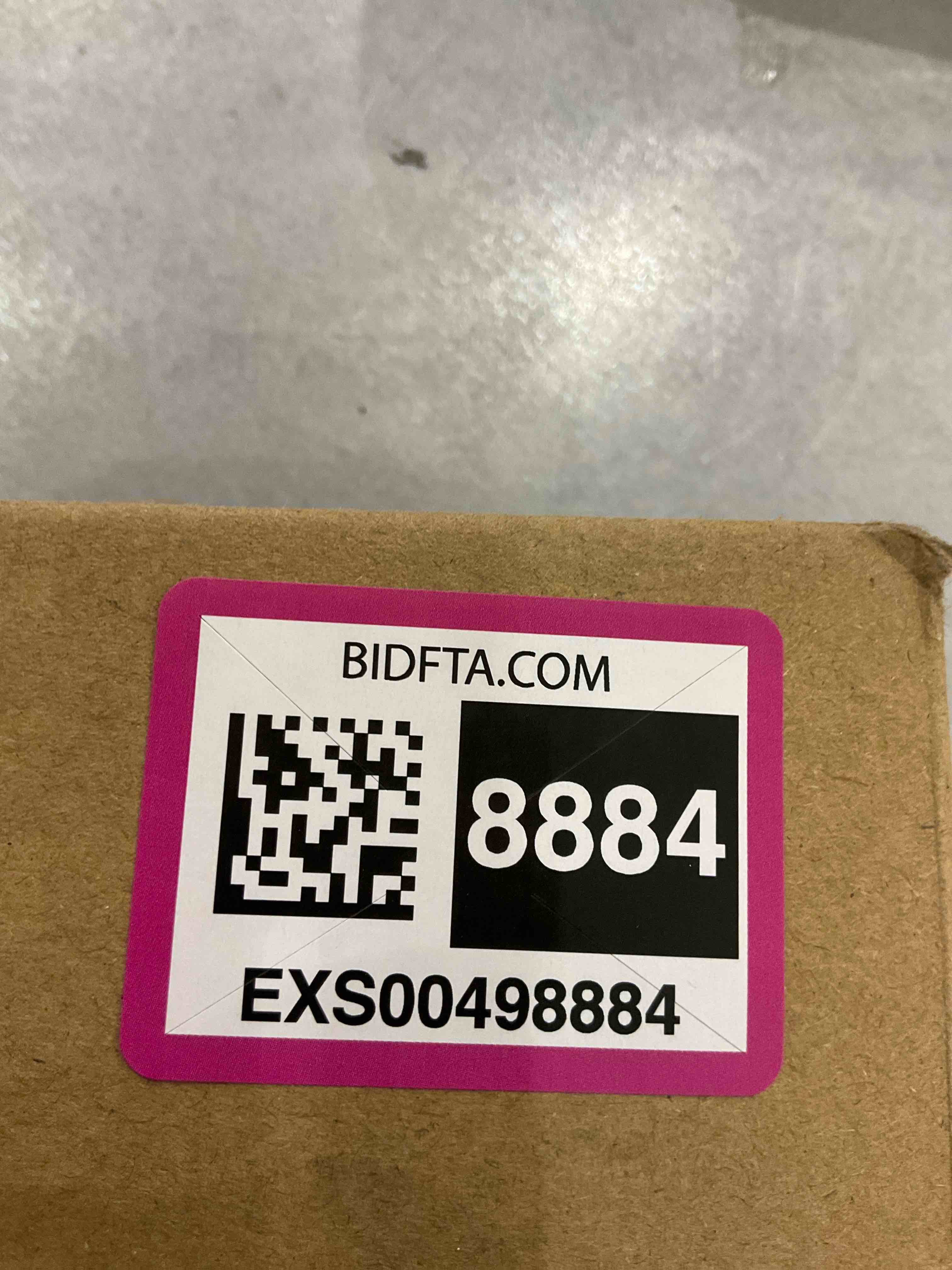 https://s3.amazonaws.com/lotting-images-prod/bidfta/EXS00498884_1696872240962.jpeg