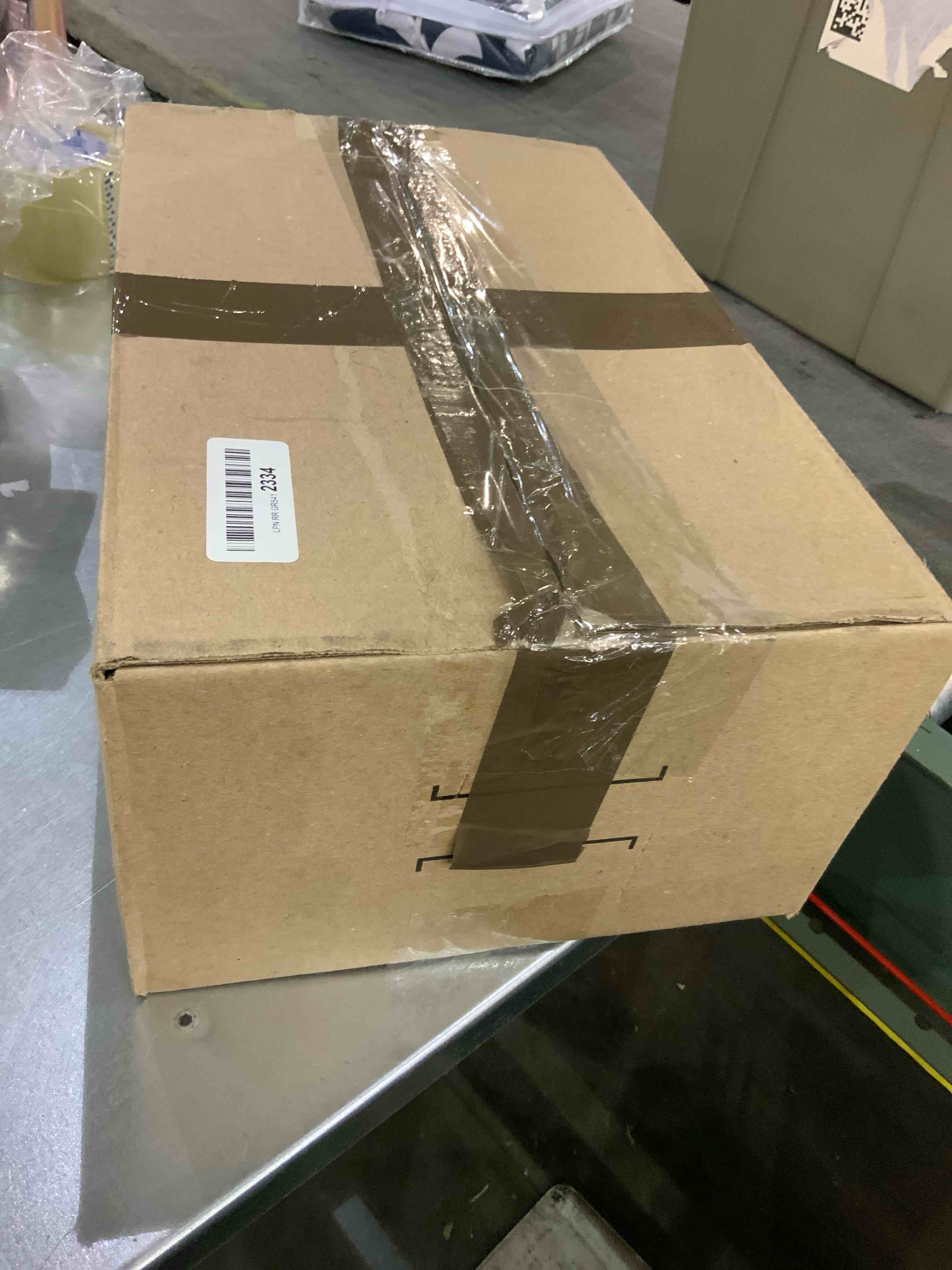 https://s3.amazonaws.com/lotting-images-prod/bidfta/EXS00499519_1696506337747.jpeg