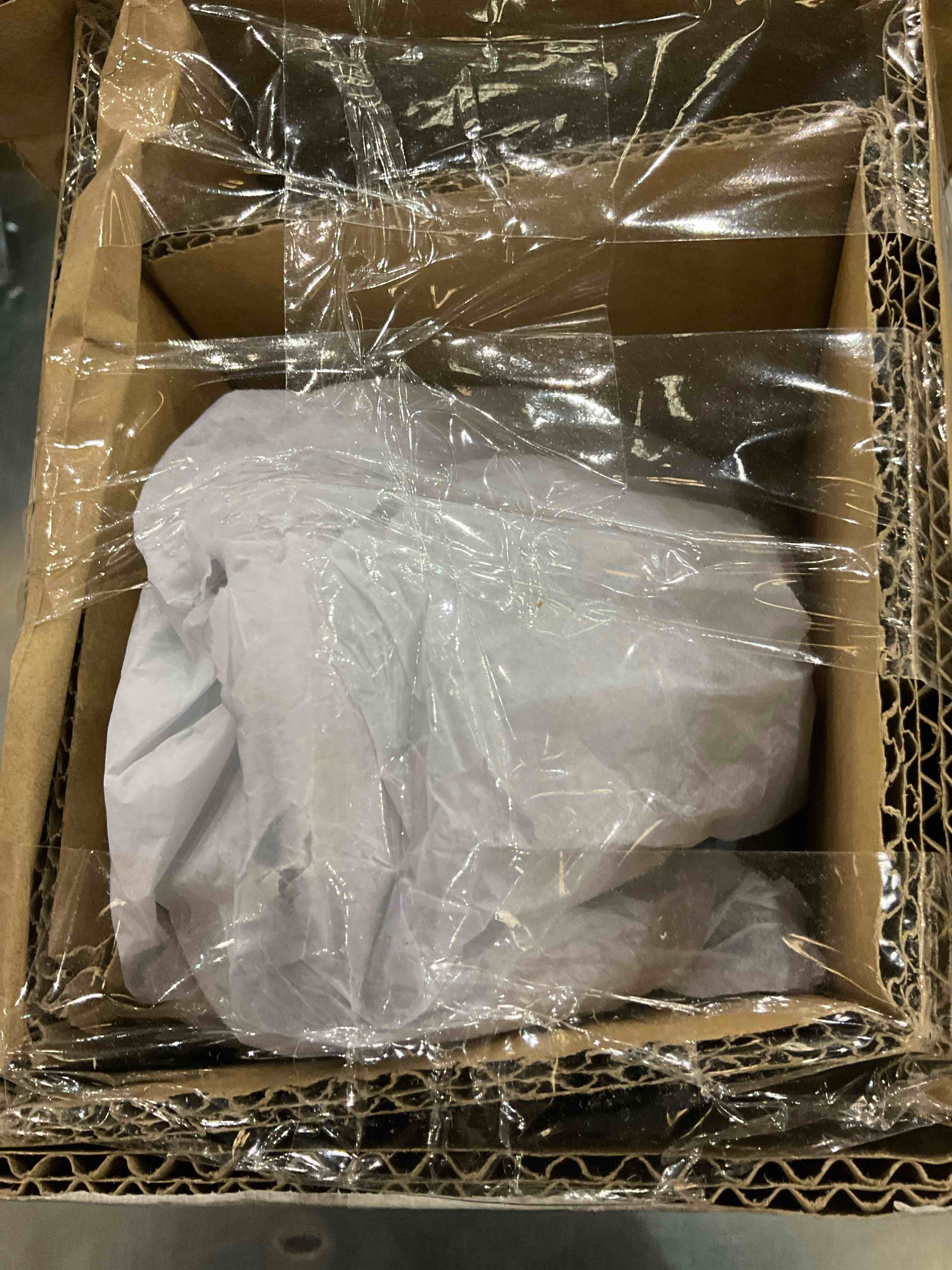 https://s3.amazonaws.com/lotting-images-prod/bidfta/EXS00499919_1697485323639.jpeg