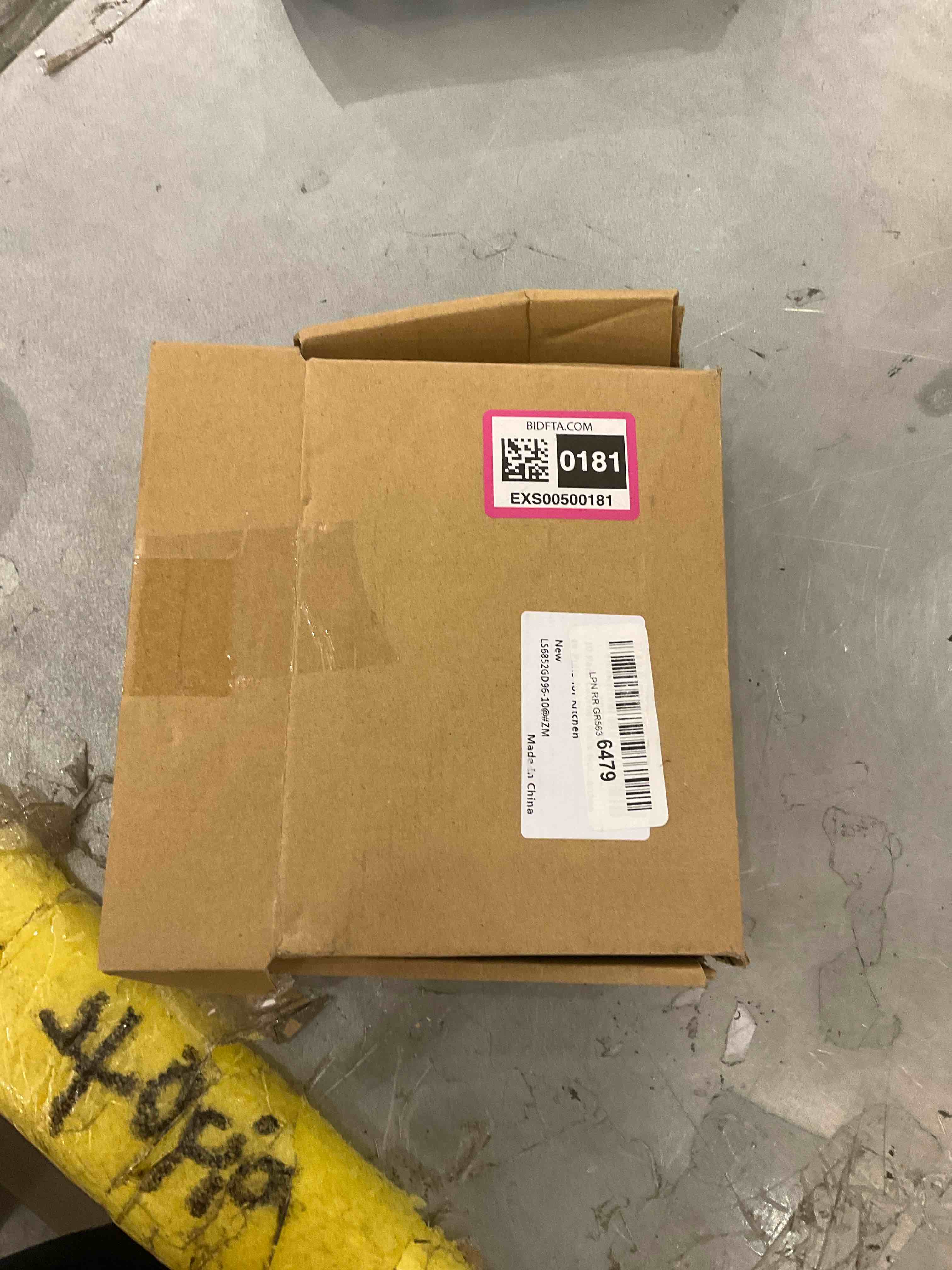 https://s3.amazonaws.com/lotting-images-prod/bidfta/EXS00500181_1698166580692.jpeg