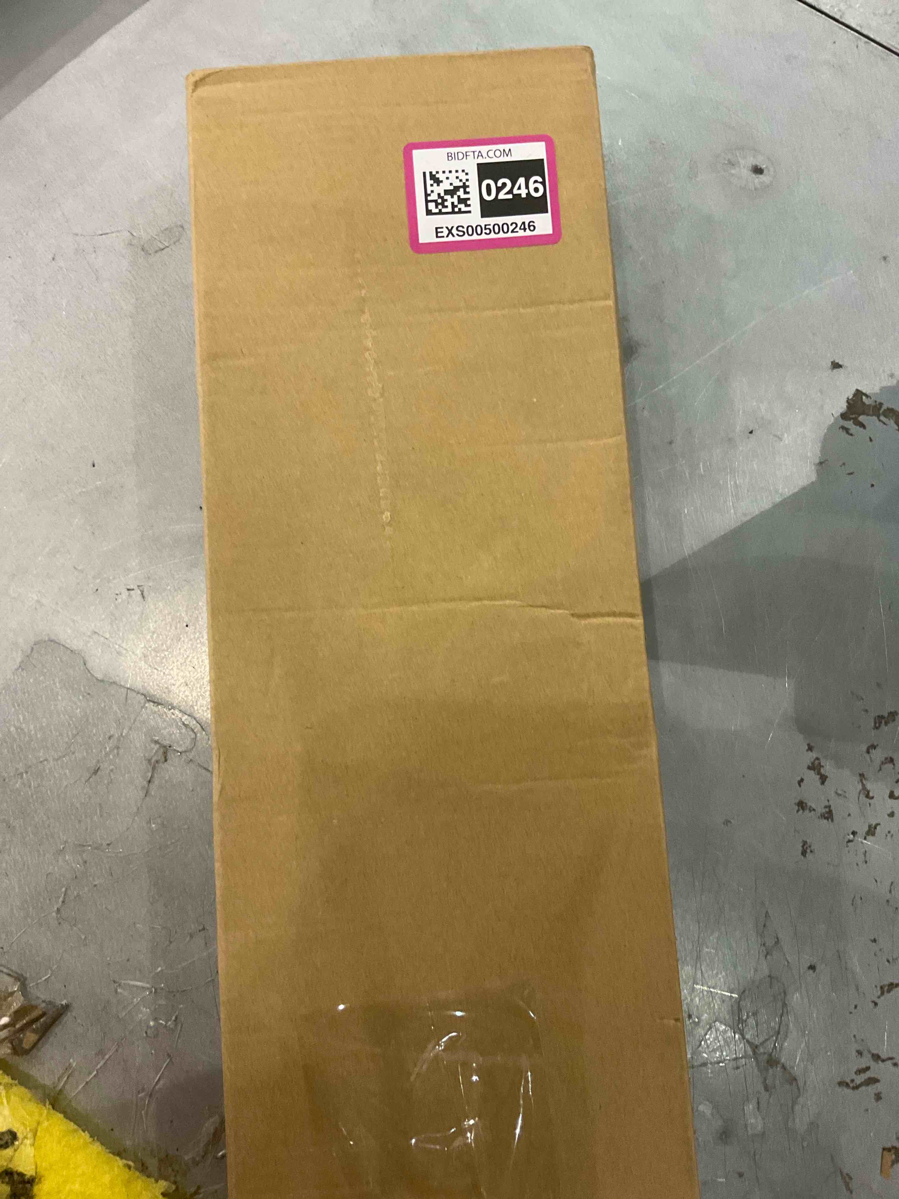 https://s3.amazonaws.com/lotting-images-prod/bidfta/EXS00500246_1698234441373.jpeg