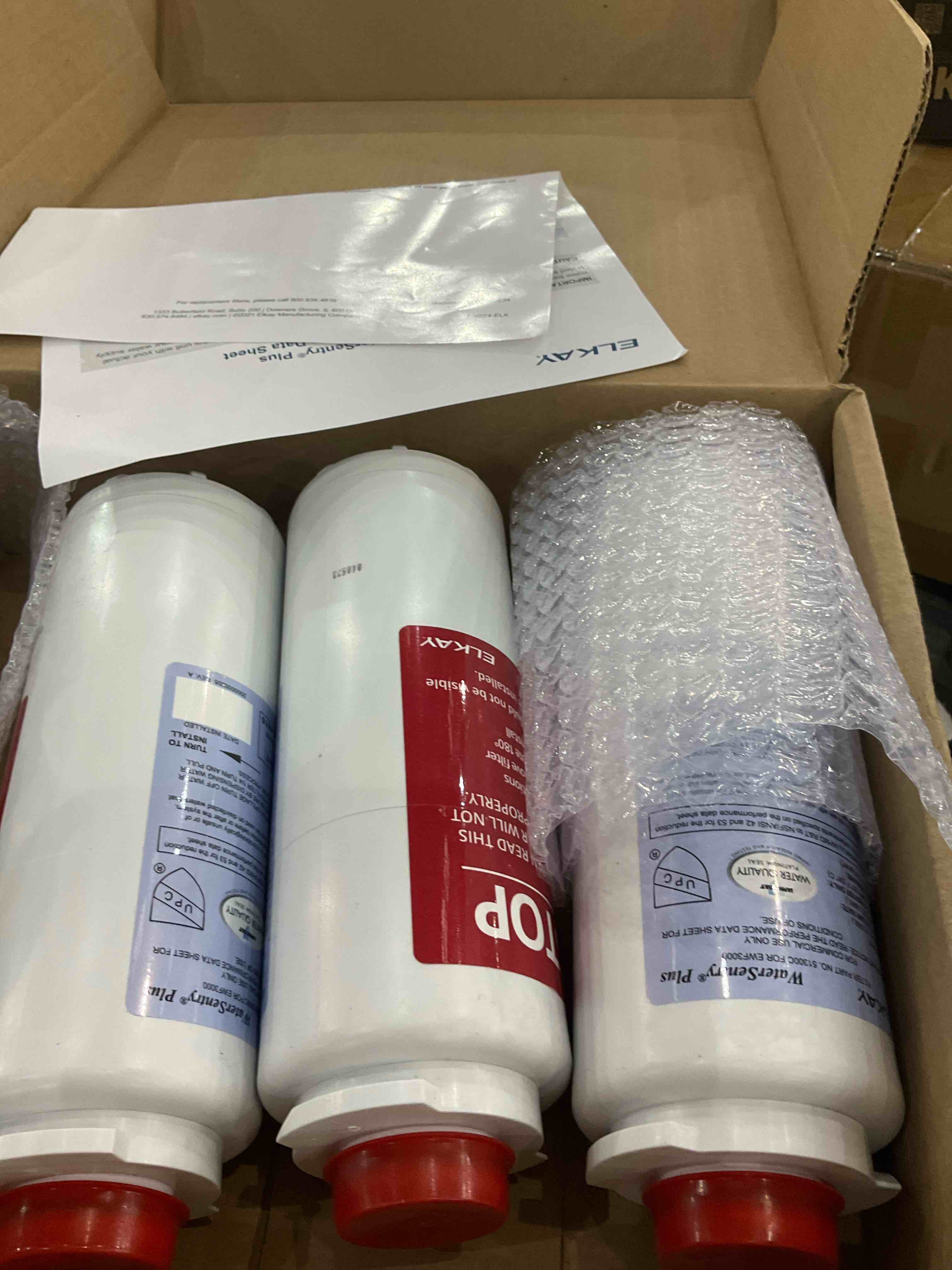 https://s3.amazonaws.com/lotting-images-prod/bidfta/EXS00501235_1698693328967.jpeg
