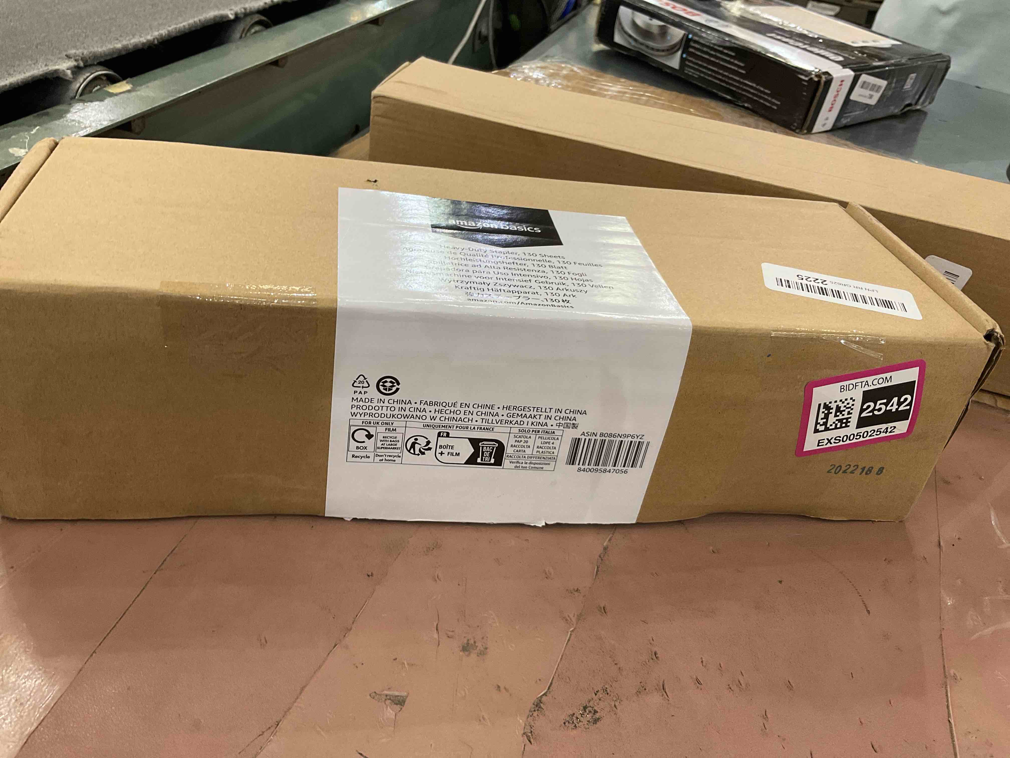 https://s3.amazonaws.com/lotting-images-prod/bidfta/EXS00502542_1698081009211.jpeg