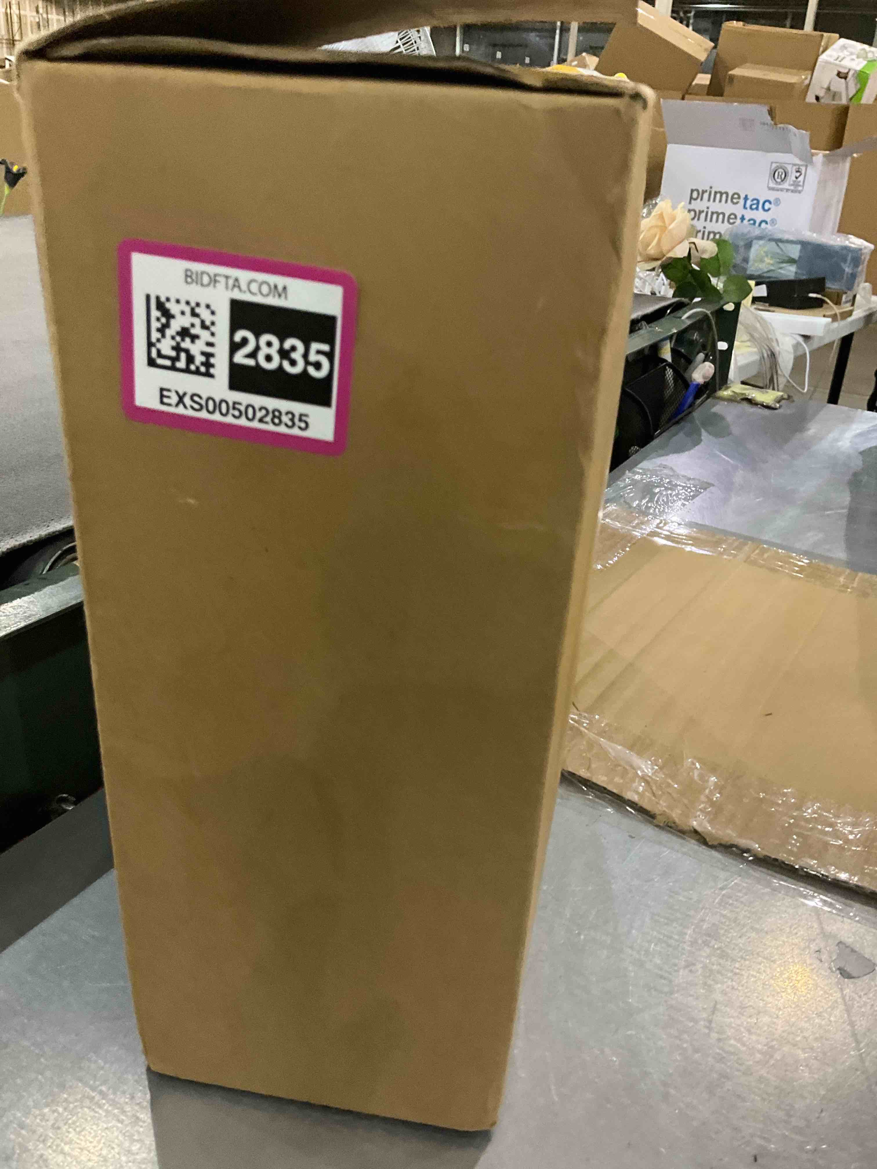 https://s3.amazonaws.com/lotting-images-prod/bidfta/EXS00502835_1698234572269.jpeg