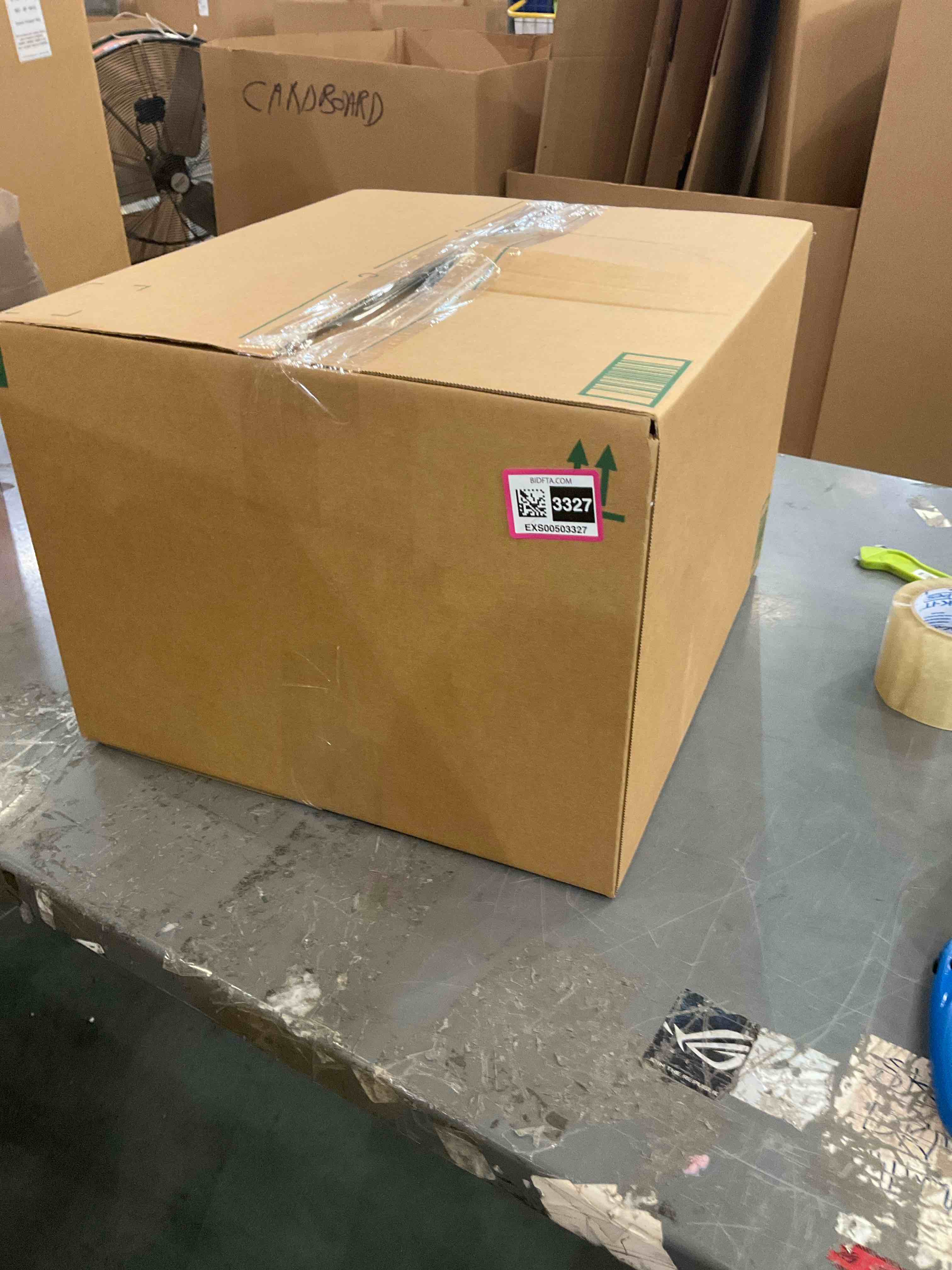https://s3.amazonaws.com/lotting-images-prod/bidfta/EXS00503327_1699030311368.jpeg