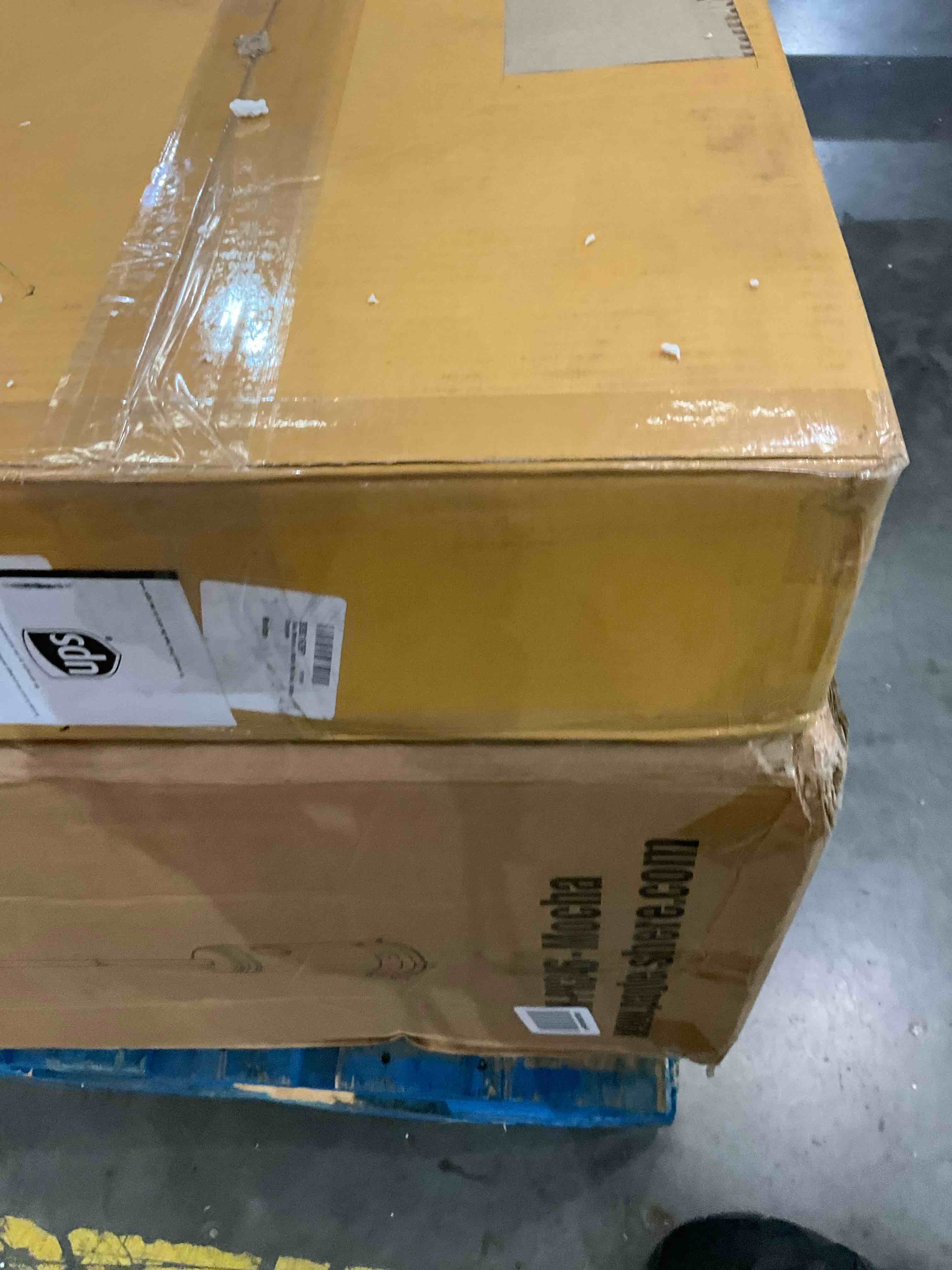https://s3.amazonaws.com/lotting-images-prod/bidfta/EXS00503467_1701972368519.jpeg