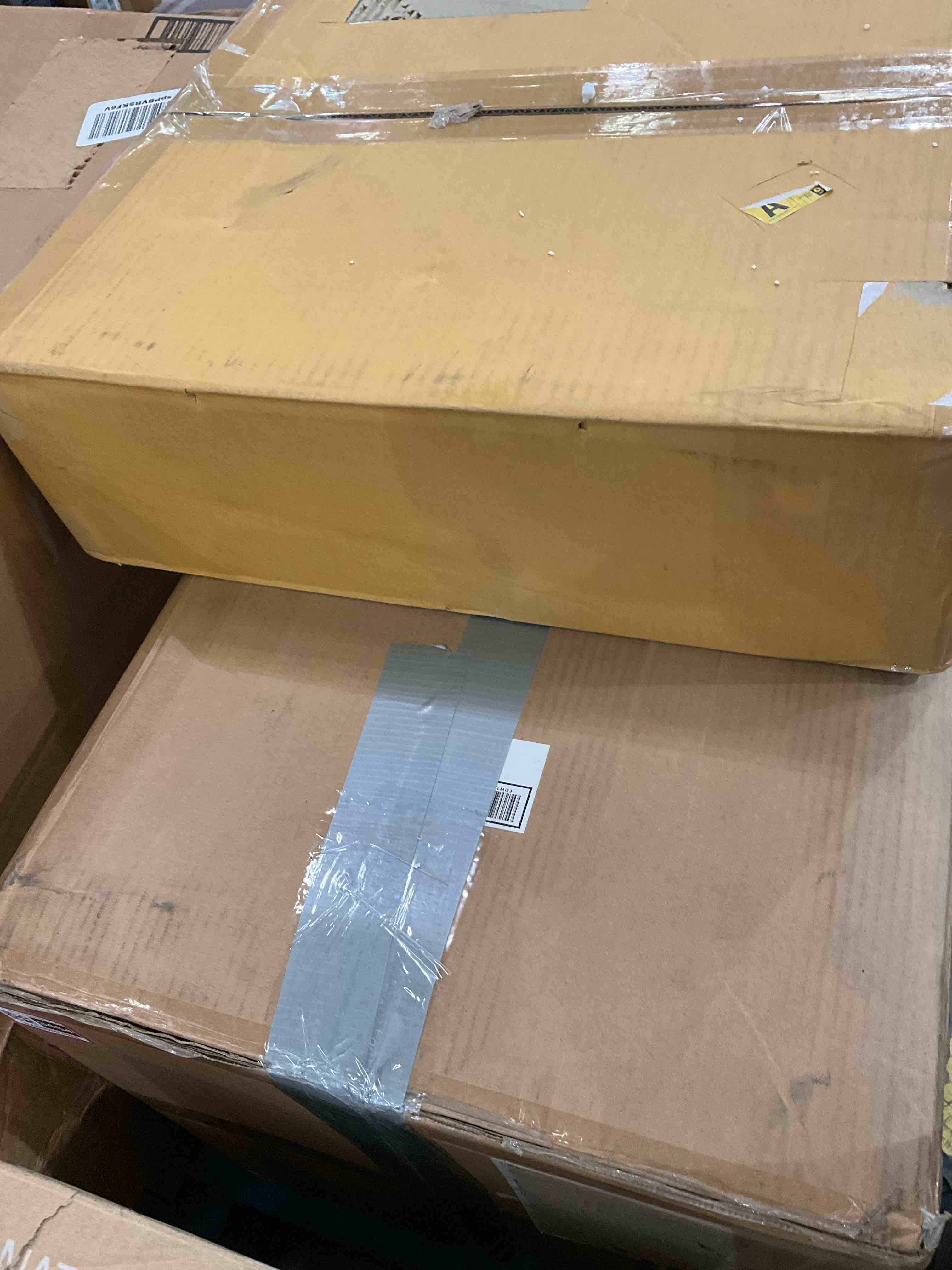https://s3.amazonaws.com/lotting-images-prod/bidfta/EXS00503467_1701972375837.jpeg
