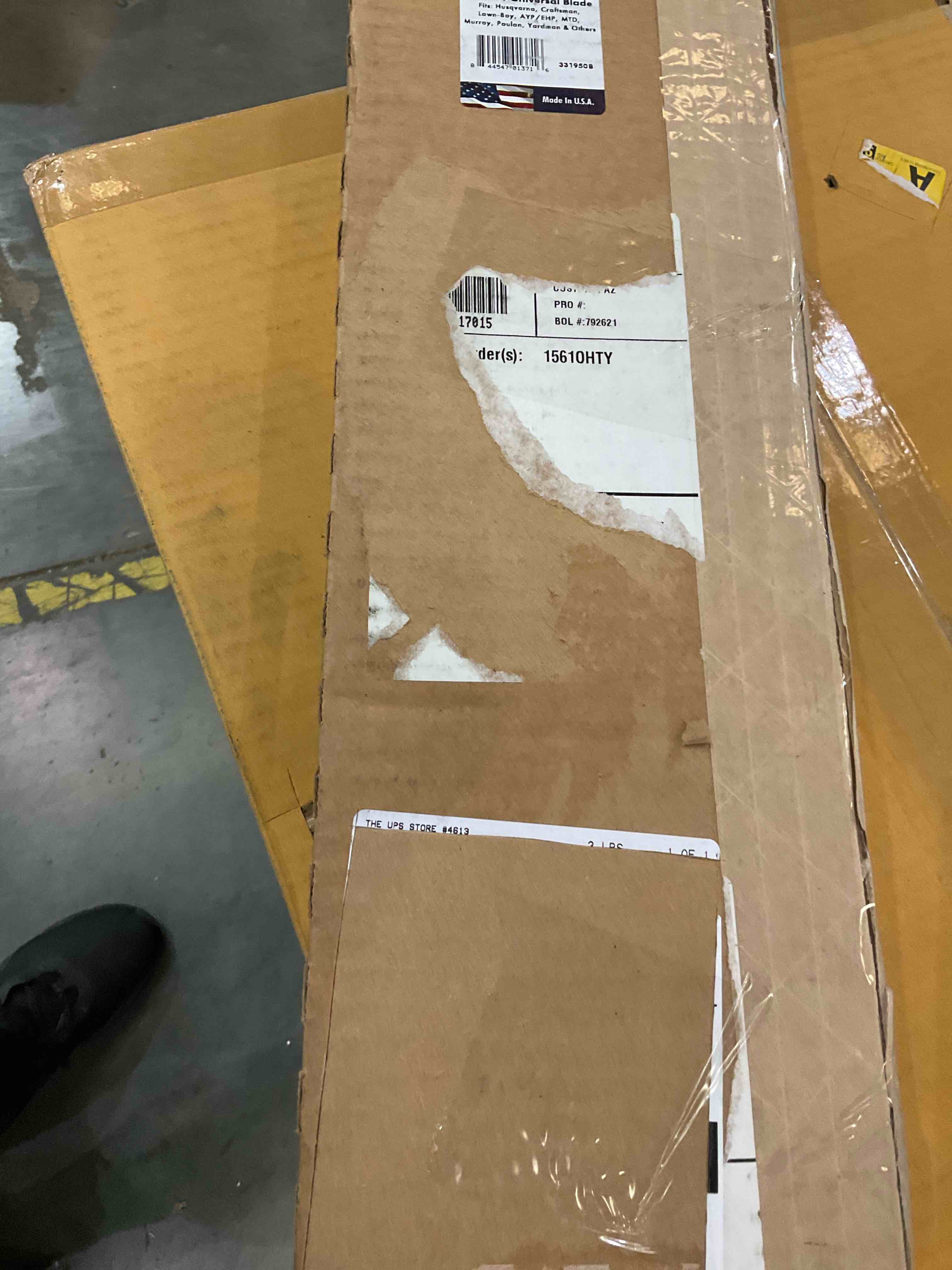 https://s3.amazonaws.com/lotting-images-prod/bidfta/EXS00503472_1701972887631.jpeg