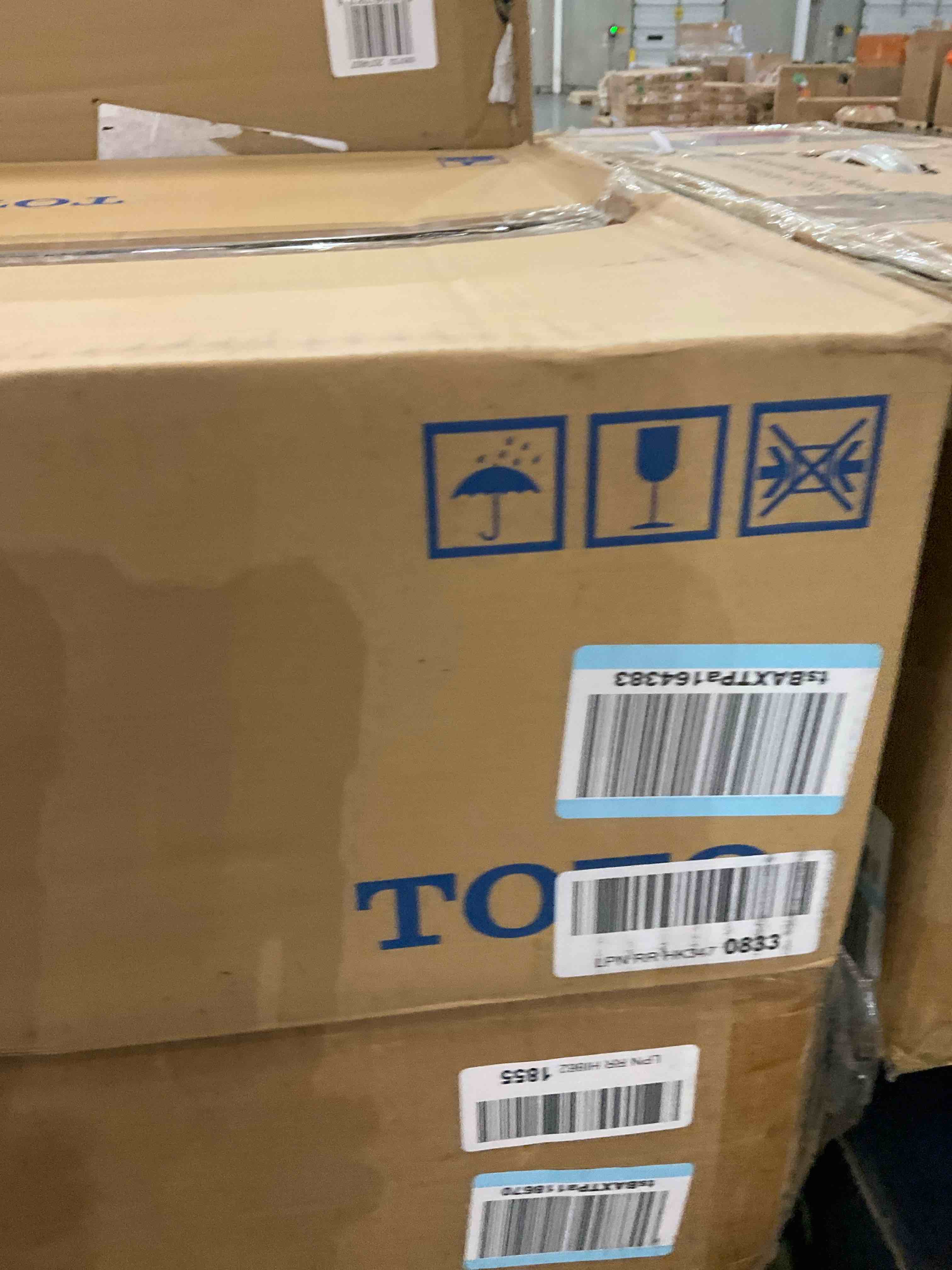 https://s3.amazonaws.com/lotting-images-prod/bidfta/EXS00503479_1701973700534.jpeg
