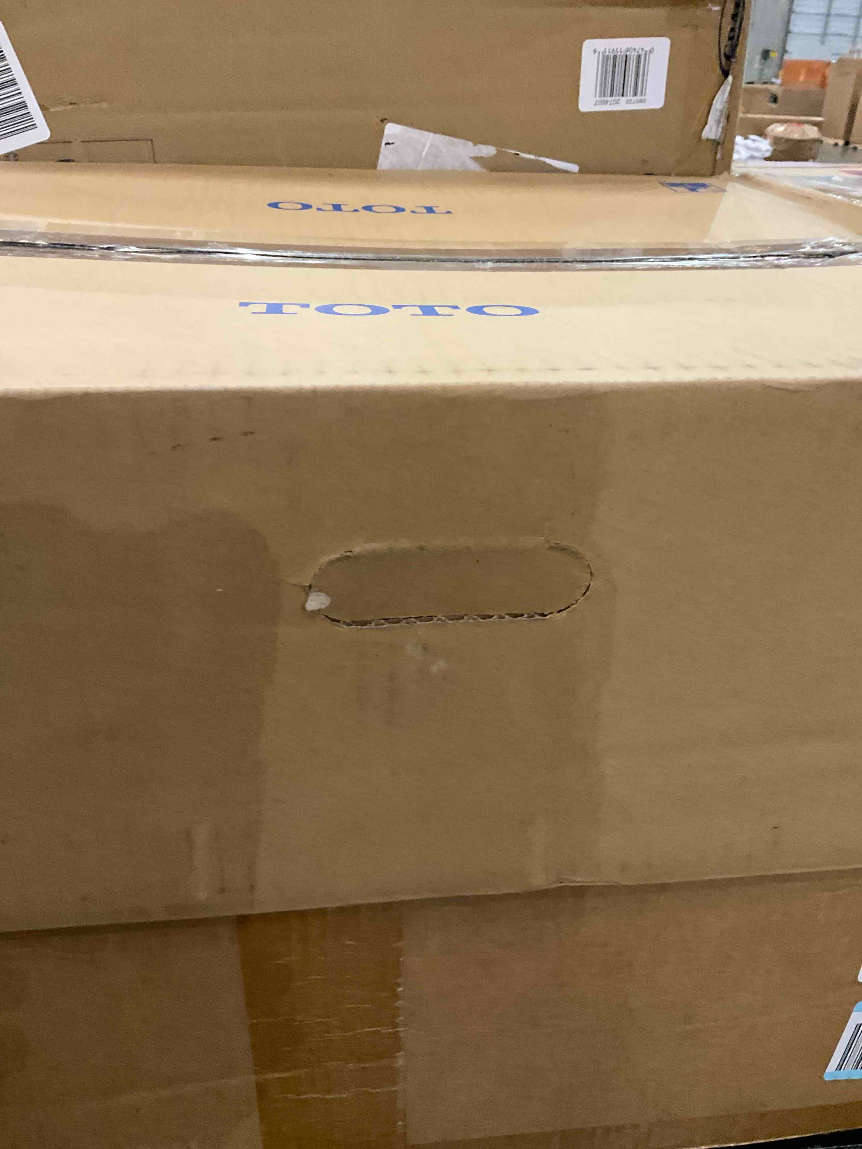 https://s3.amazonaws.com/lotting-images-prod/bidfta/EXS00503479_1701973701817.jpeg