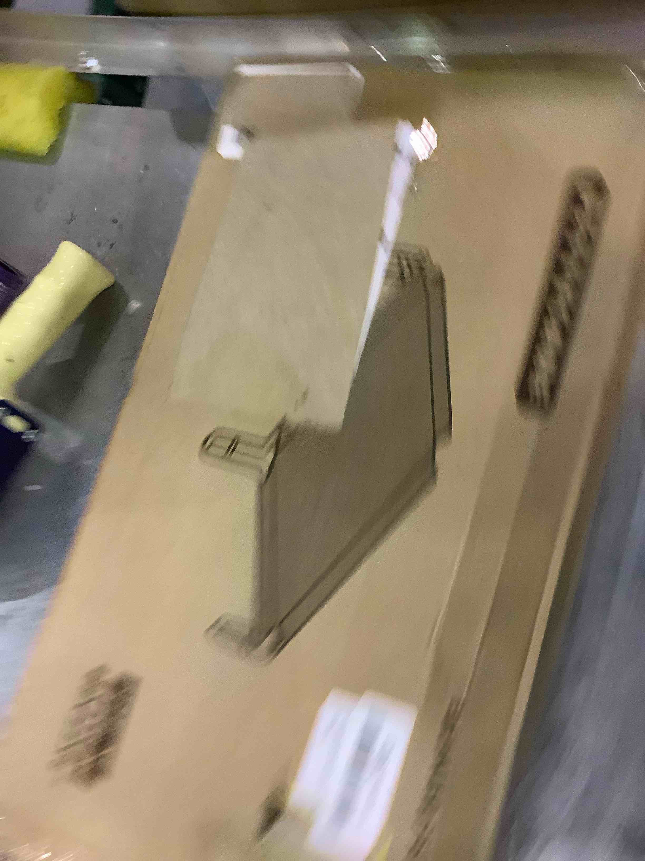 https://s3.amazonaws.com/lotting-images-prod/bidfta/EXS00503708_1698151489343.jpeg
