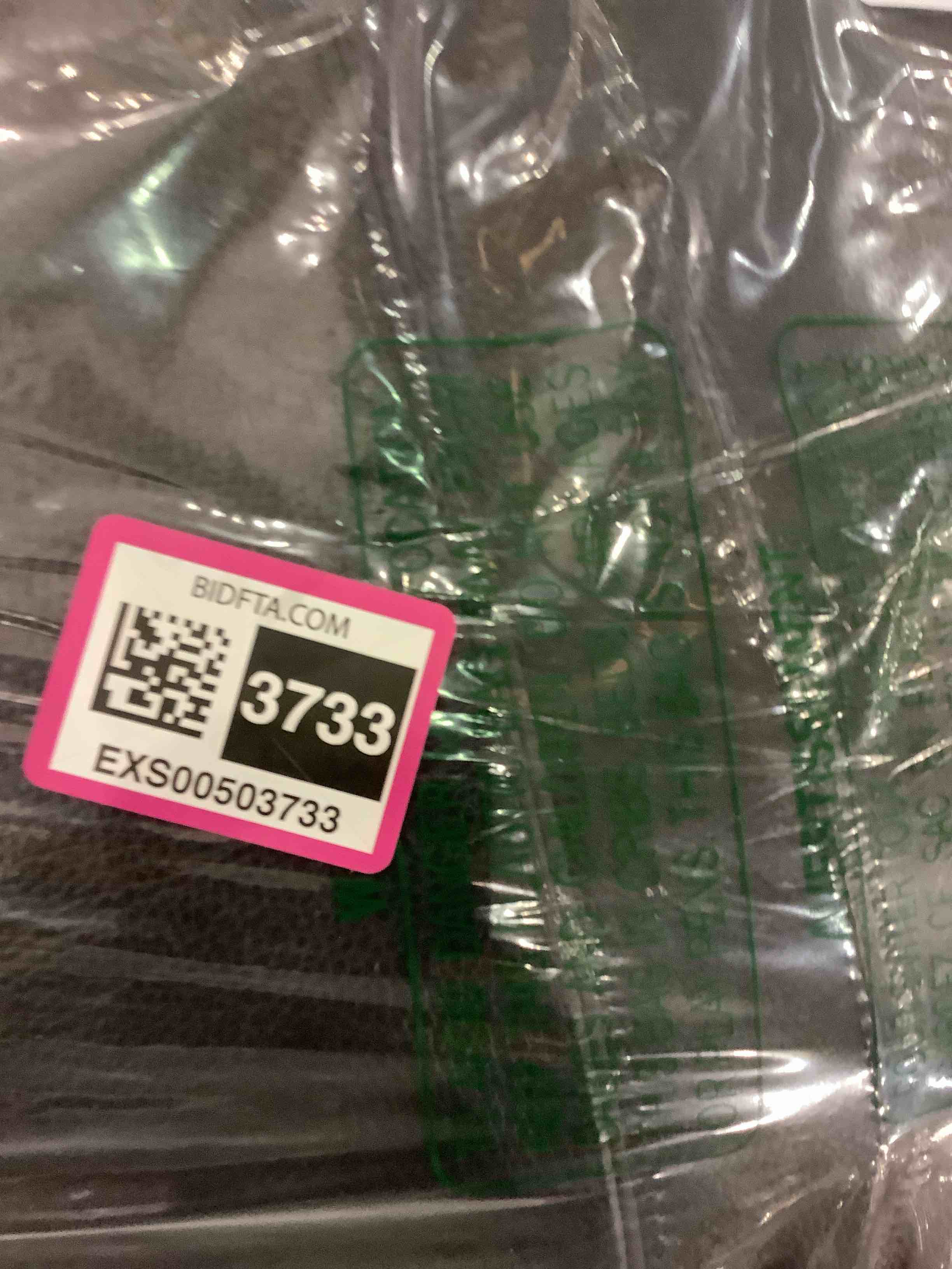 https://s3.amazonaws.com/lotting-images-prod/bidfta/EXS00503733_1698156316483.jpeg