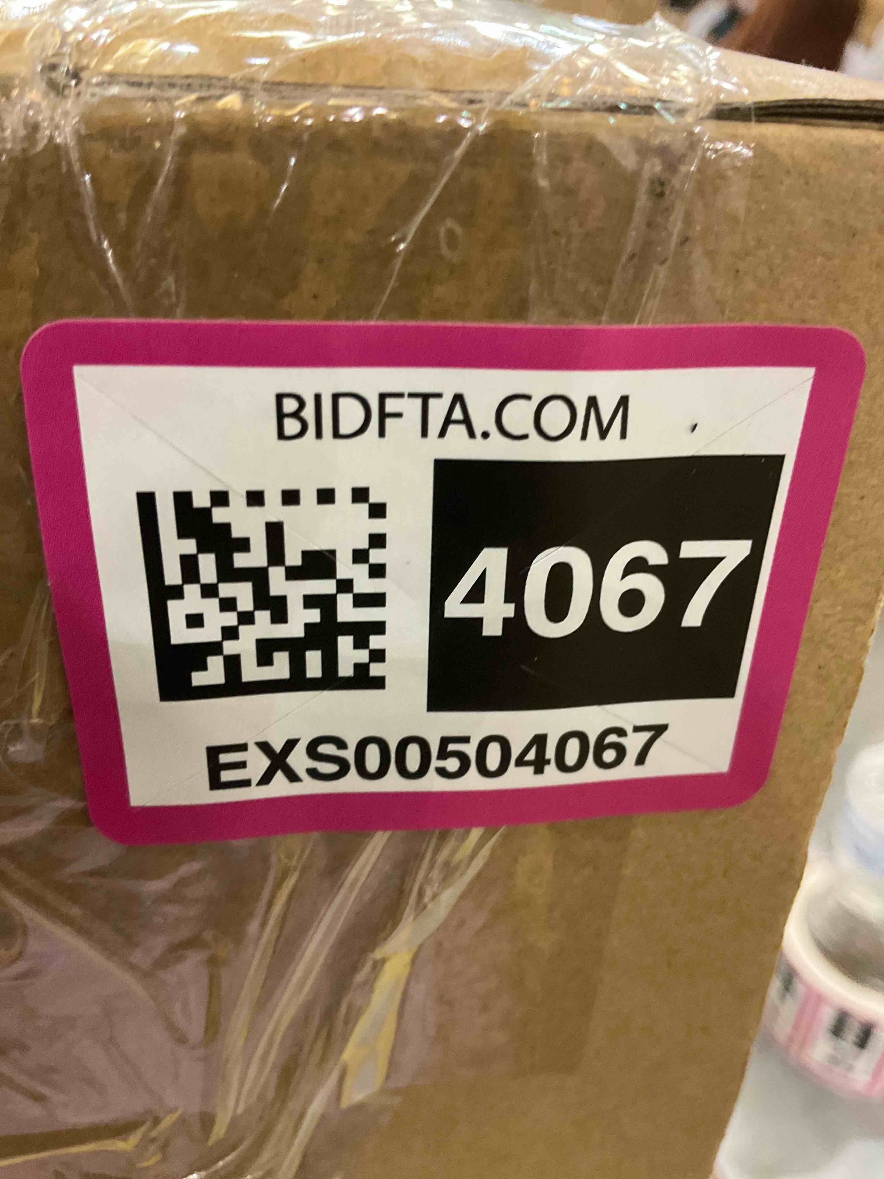 https://s3.amazonaws.com/lotting-images-prod/bidfta/EXS00504067_1697824501571.jpeg