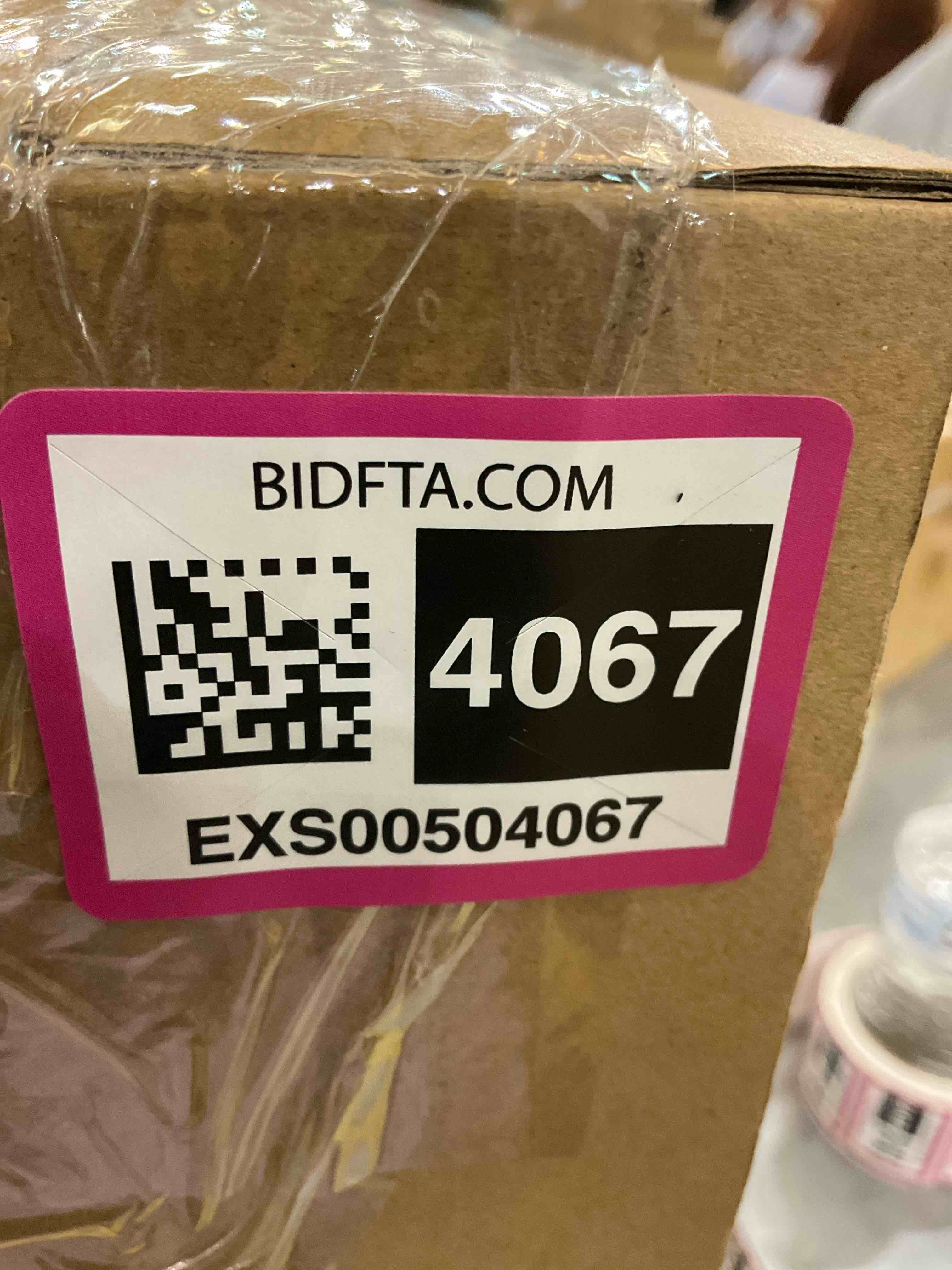 https://s3.amazonaws.com/lotting-images-prod/bidfta/EXS00504067_1697824502621.jpeg