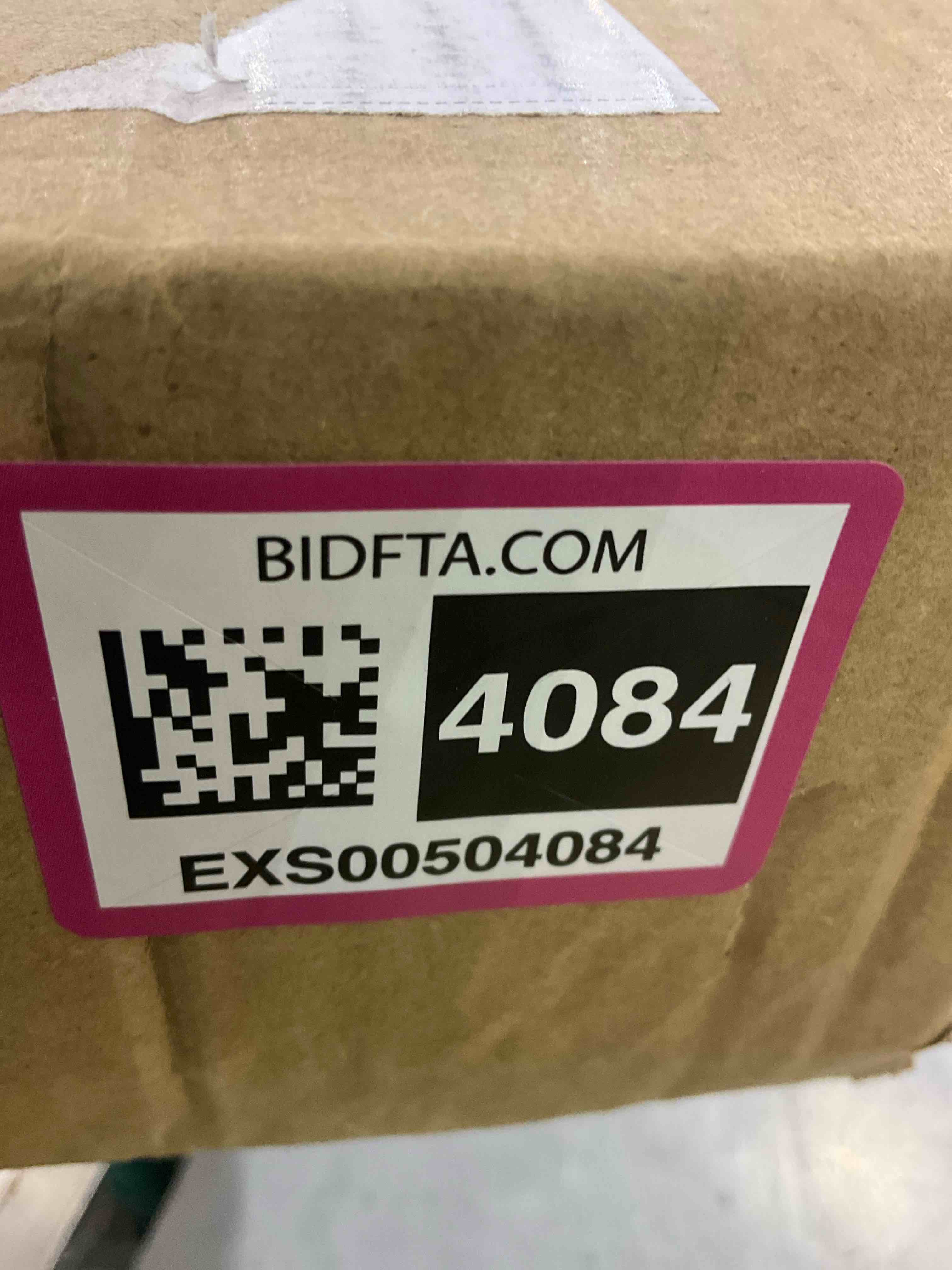 https://s3.amazonaws.com/lotting-images-prod/bidfta/EXS00504084_1698060136098.jpeg