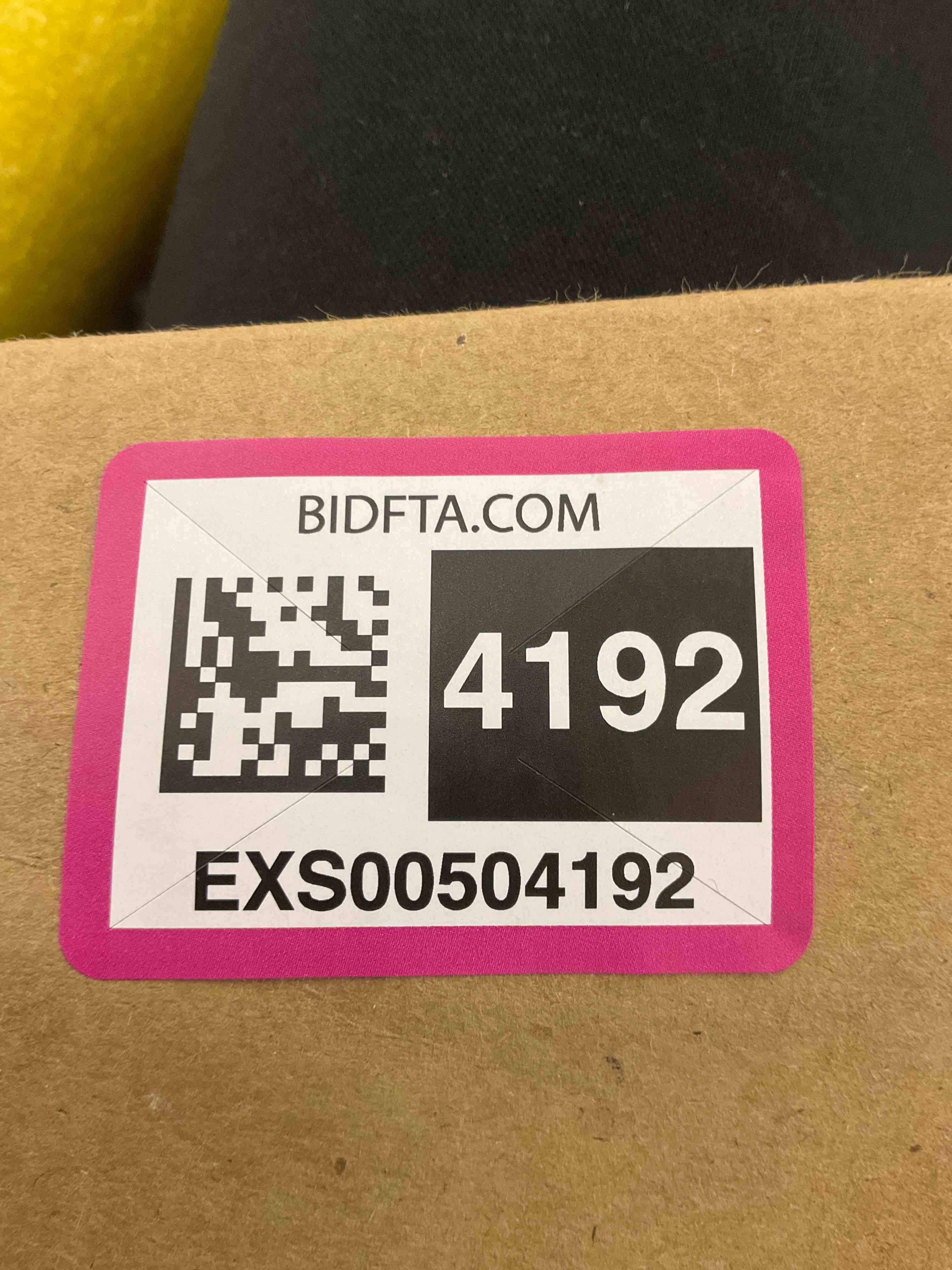 https://s3.amazonaws.com/lotting-images-prod/bidfta/EXS00504192_1698086093531.jpeg