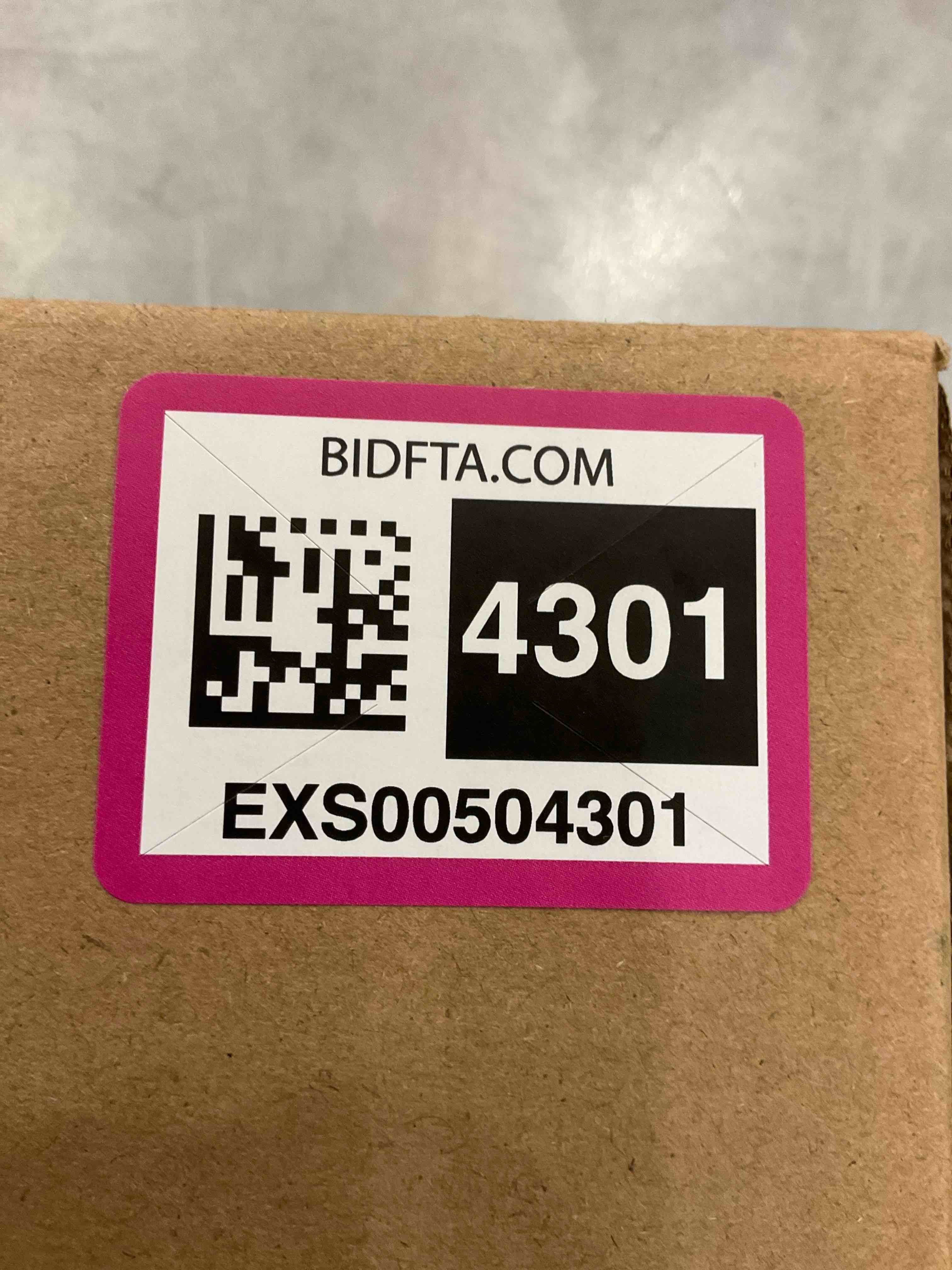 https://s3.amazonaws.com/lotting-images-prod/bidfta/EXS00504301_1698166660191.jpeg