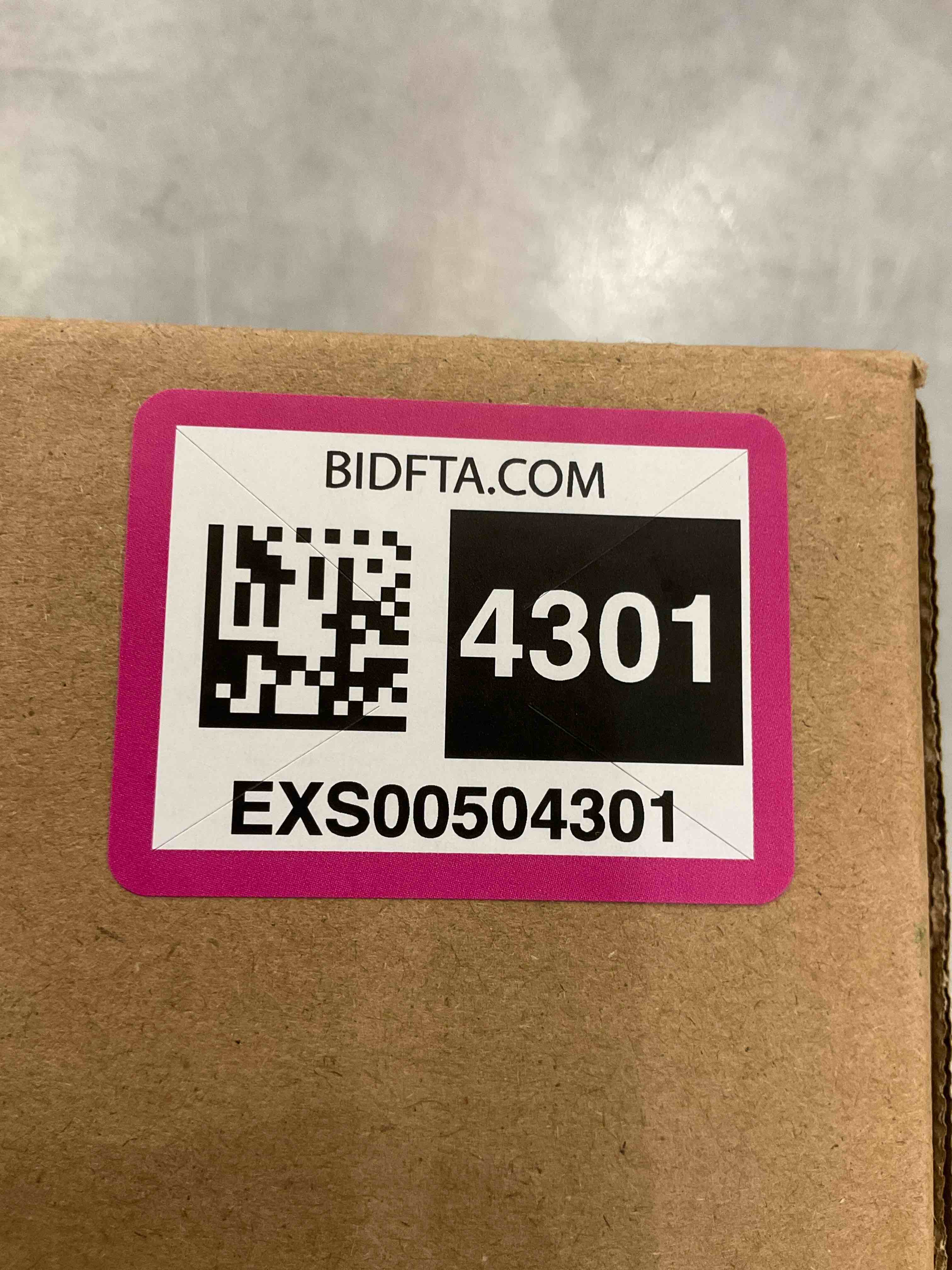 https://s3.amazonaws.com/lotting-images-prod/bidfta/EXS00504301_1698166661209.jpeg