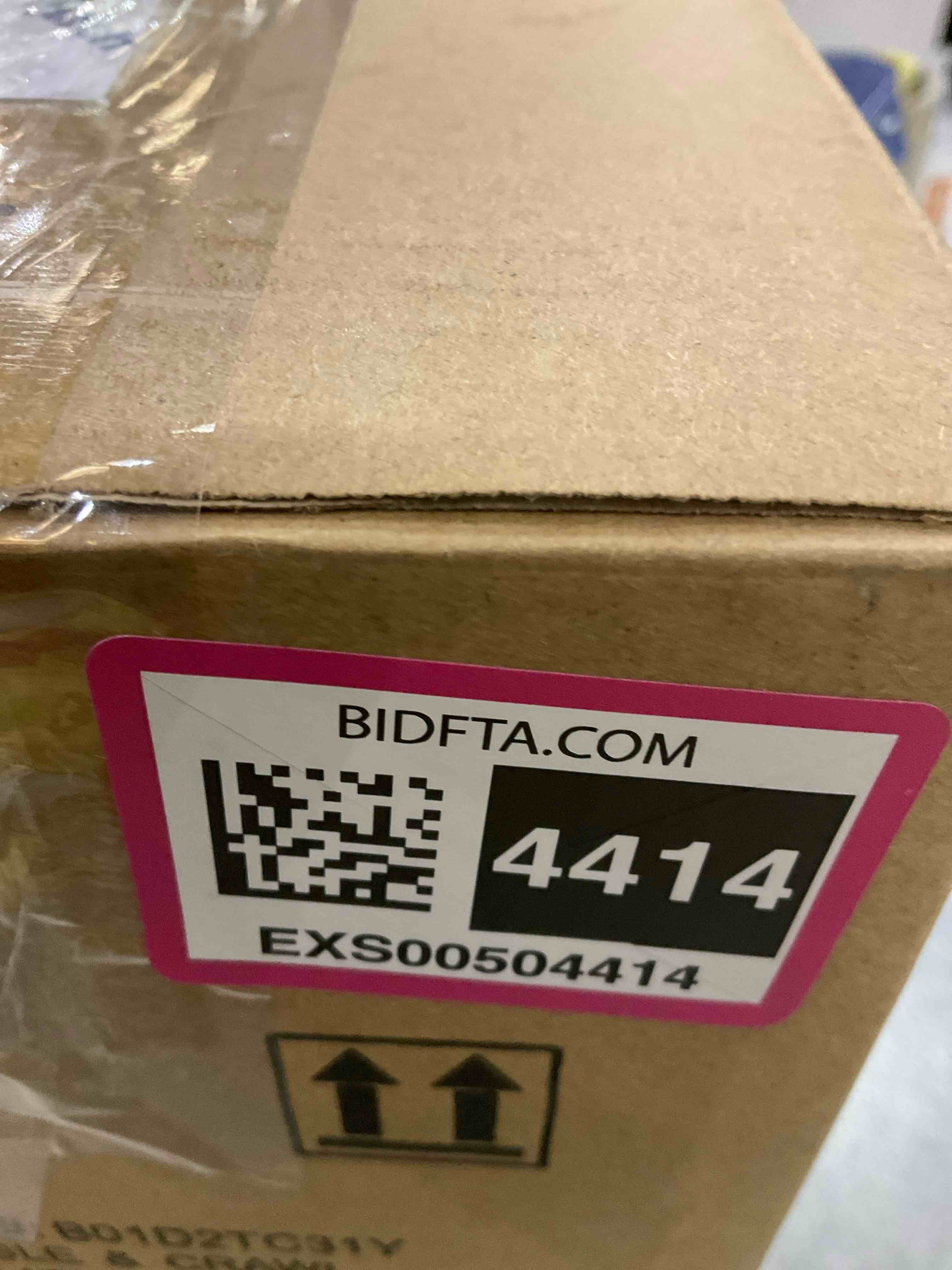 https://s3.amazonaws.com/lotting-images-prod/bidfta/EXS00504414_1698252096442.jpeg