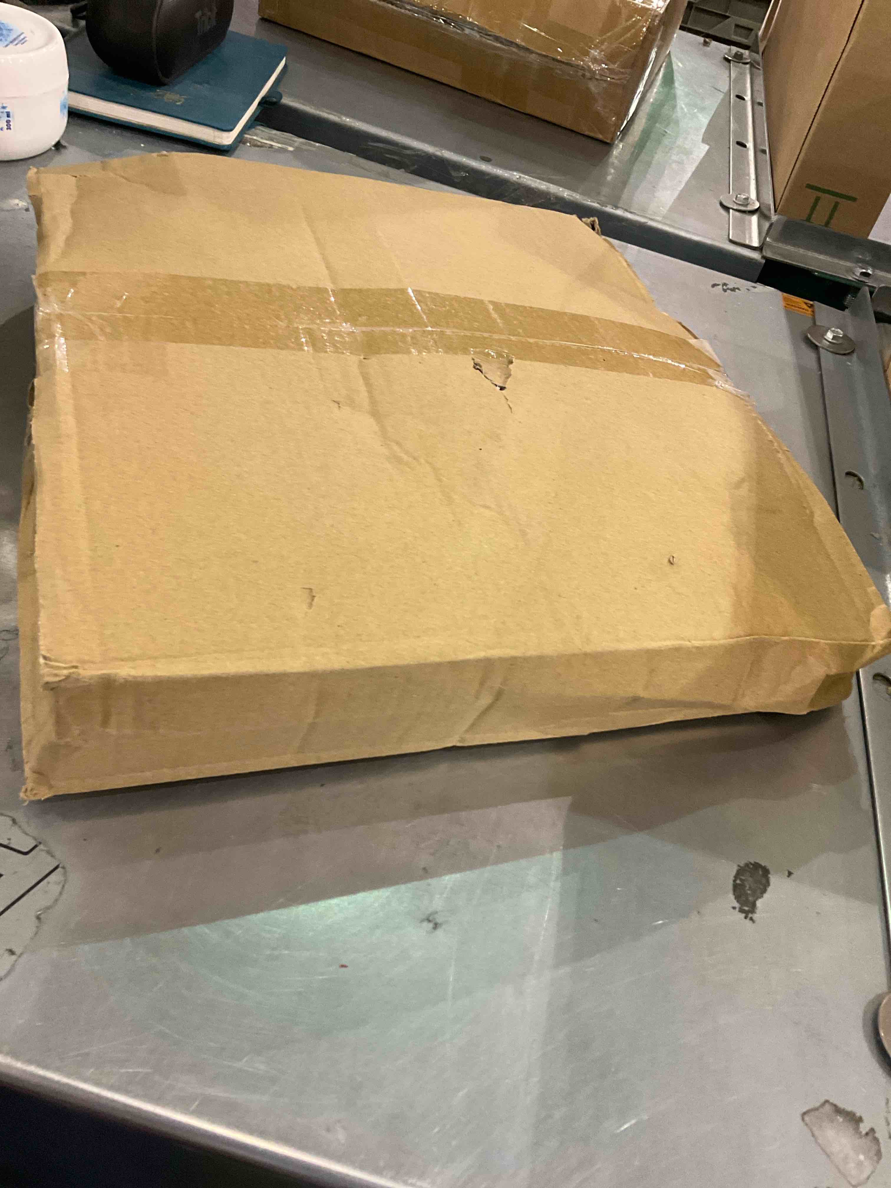 https://s3.amazonaws.com/lotting-images-prod/bidfta/EXS00504968_1698233509442.jpeg