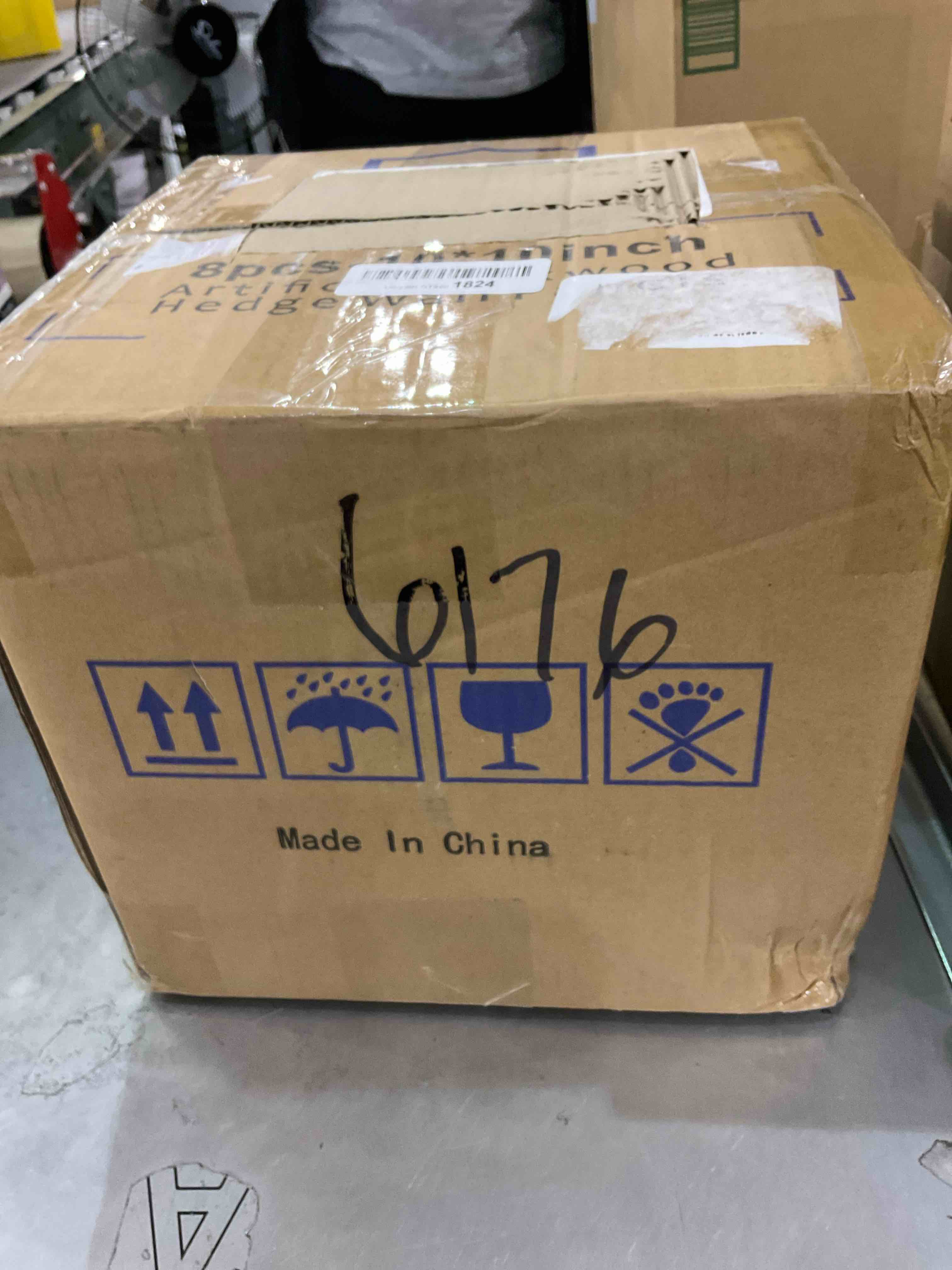 https://s3.amazonaws.com/lotting-images-prod/bidfta/EXS00504981_1698234854404.jpeg
