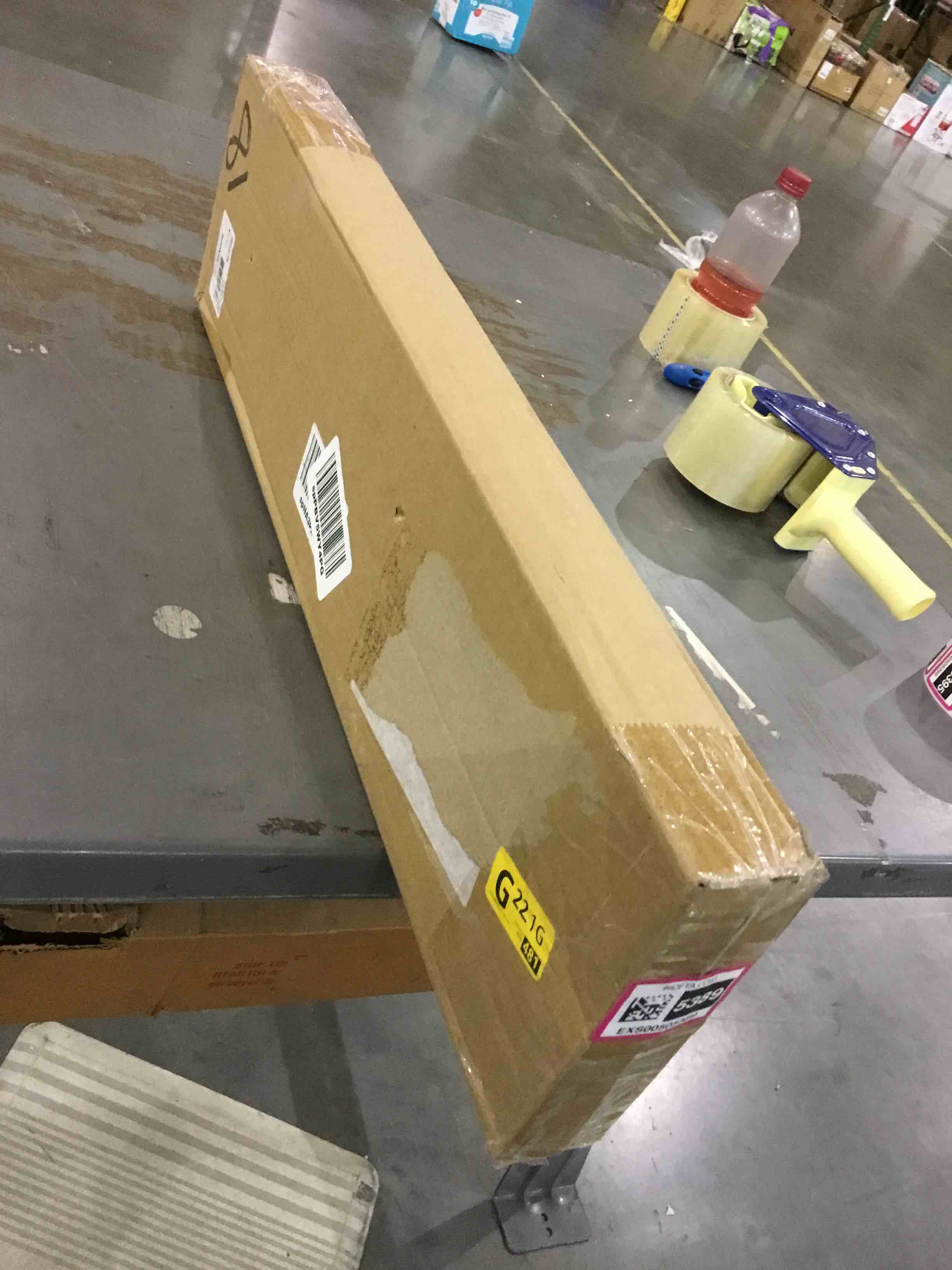 https://s3.amazonaws.com/lotting-images-prod/bidfta/EXS00505389_1698673406813.jpeg