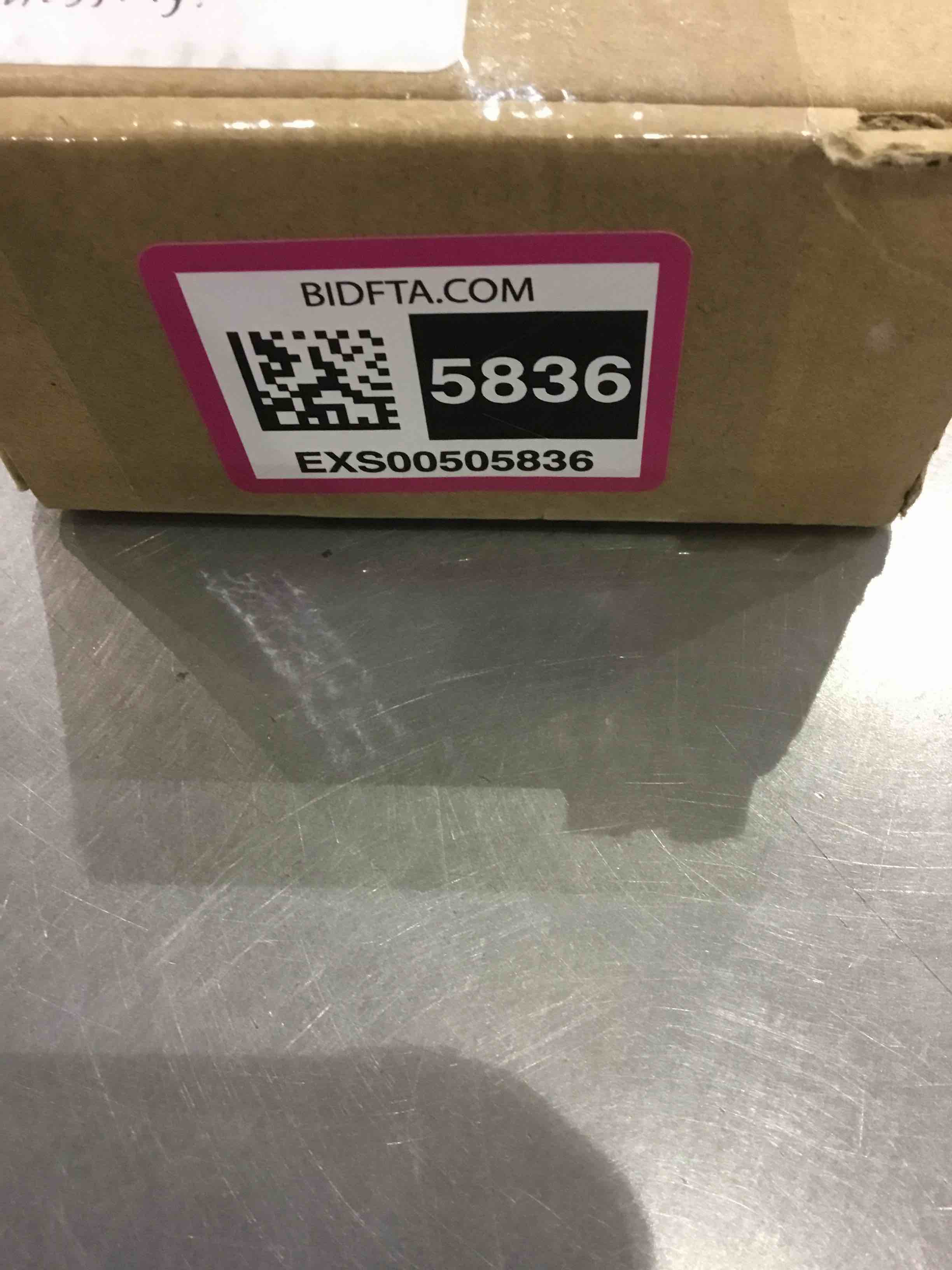 https://s3.amazonaws.com/lotting-images-prod/bidfta/EXS00505836_1701868803651.jpeg