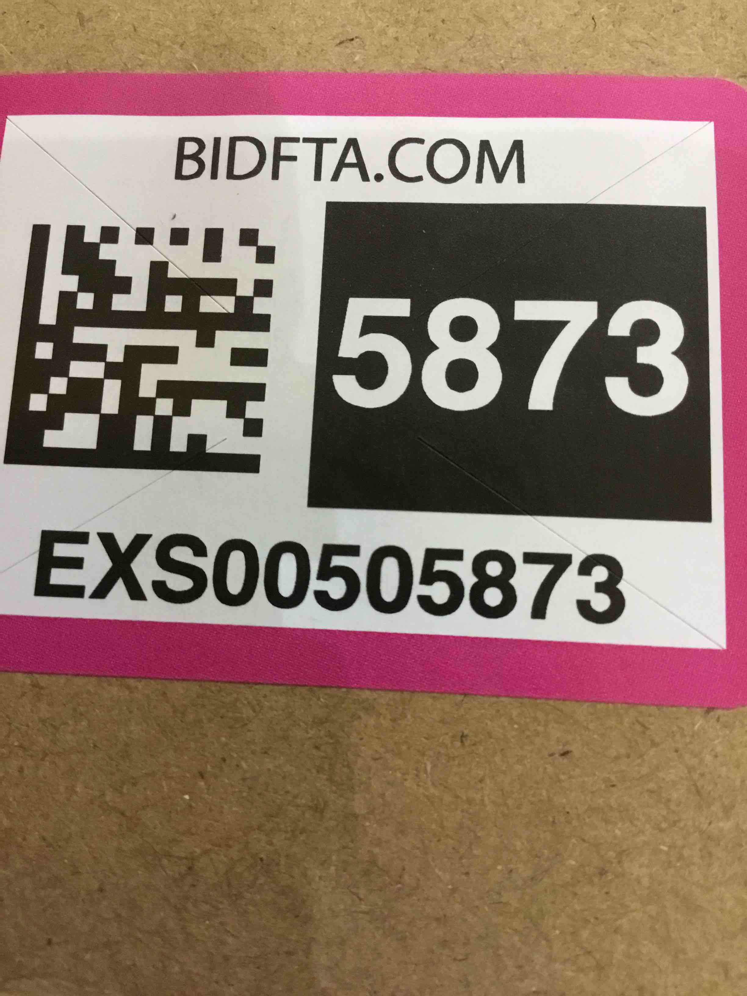 https://s3.amazonaws.com/lotting-images-prod/bidfta/EXS00505873_1701878575279.jpeg