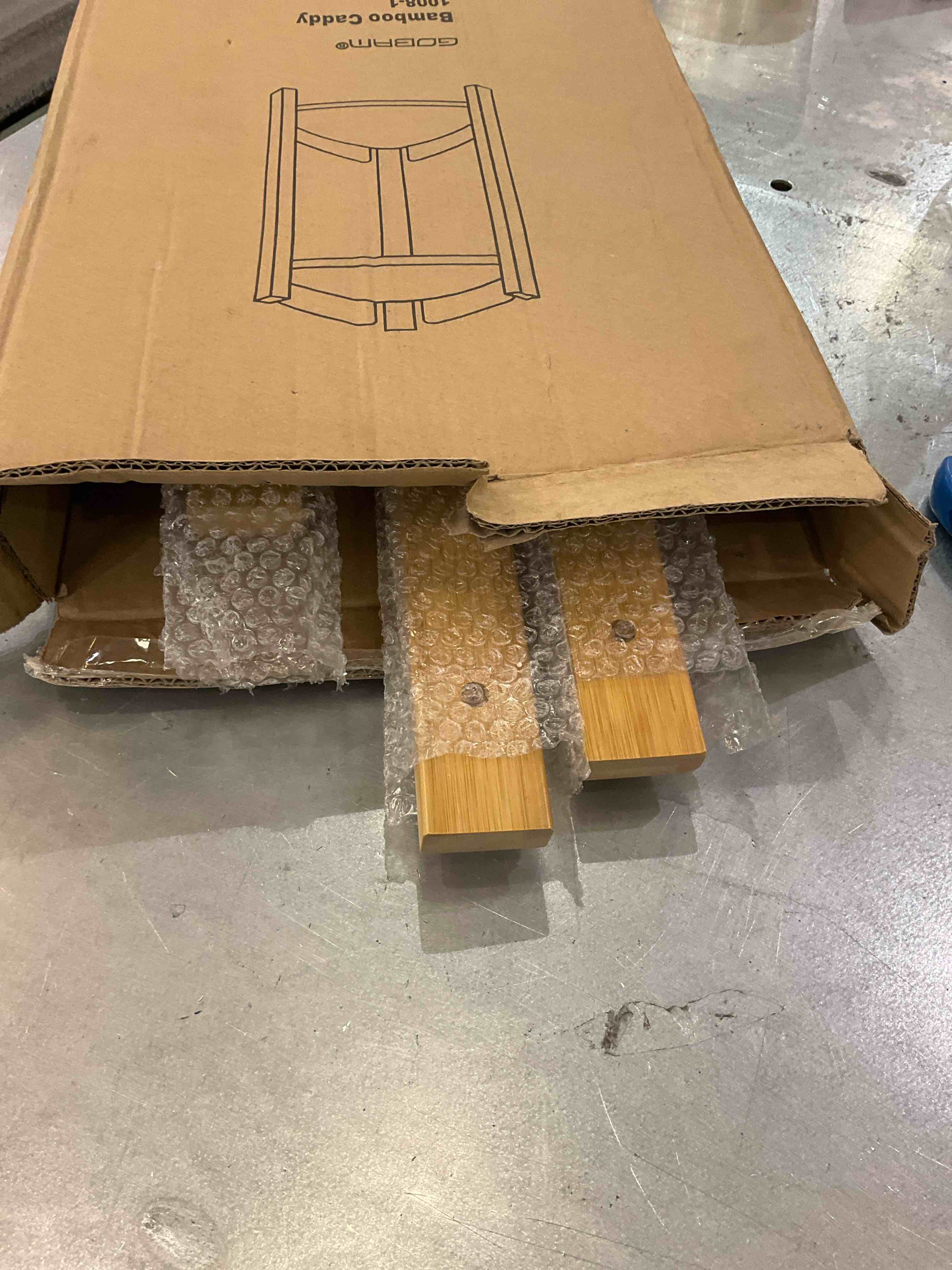 https://s3.amazonaws.com/lotting-images-prod/bidfta/EXS00506698_1698087974599.jpeg