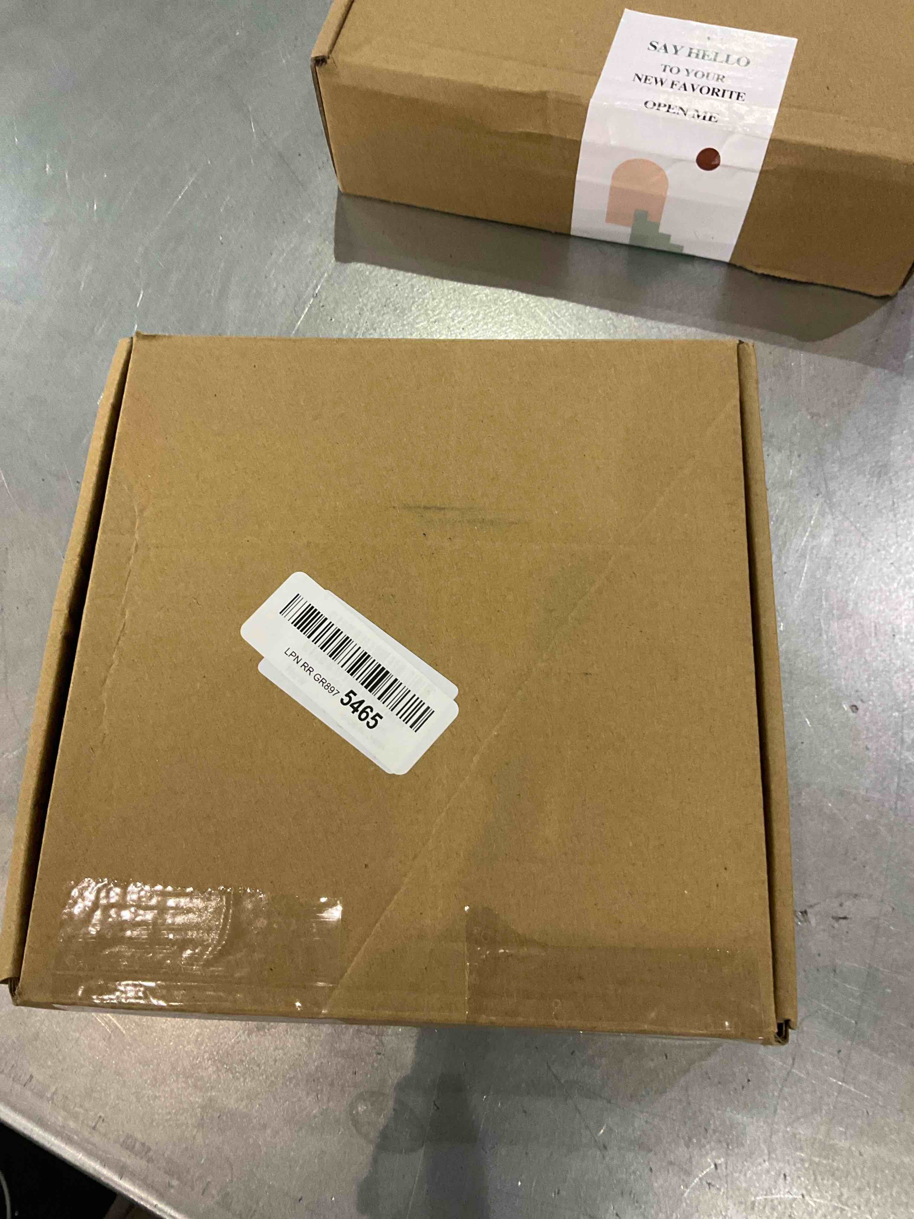 https://s3.amazonaws.com/lotting-images-prod/bidfta/EXS00506965_1698238278624.jpeg