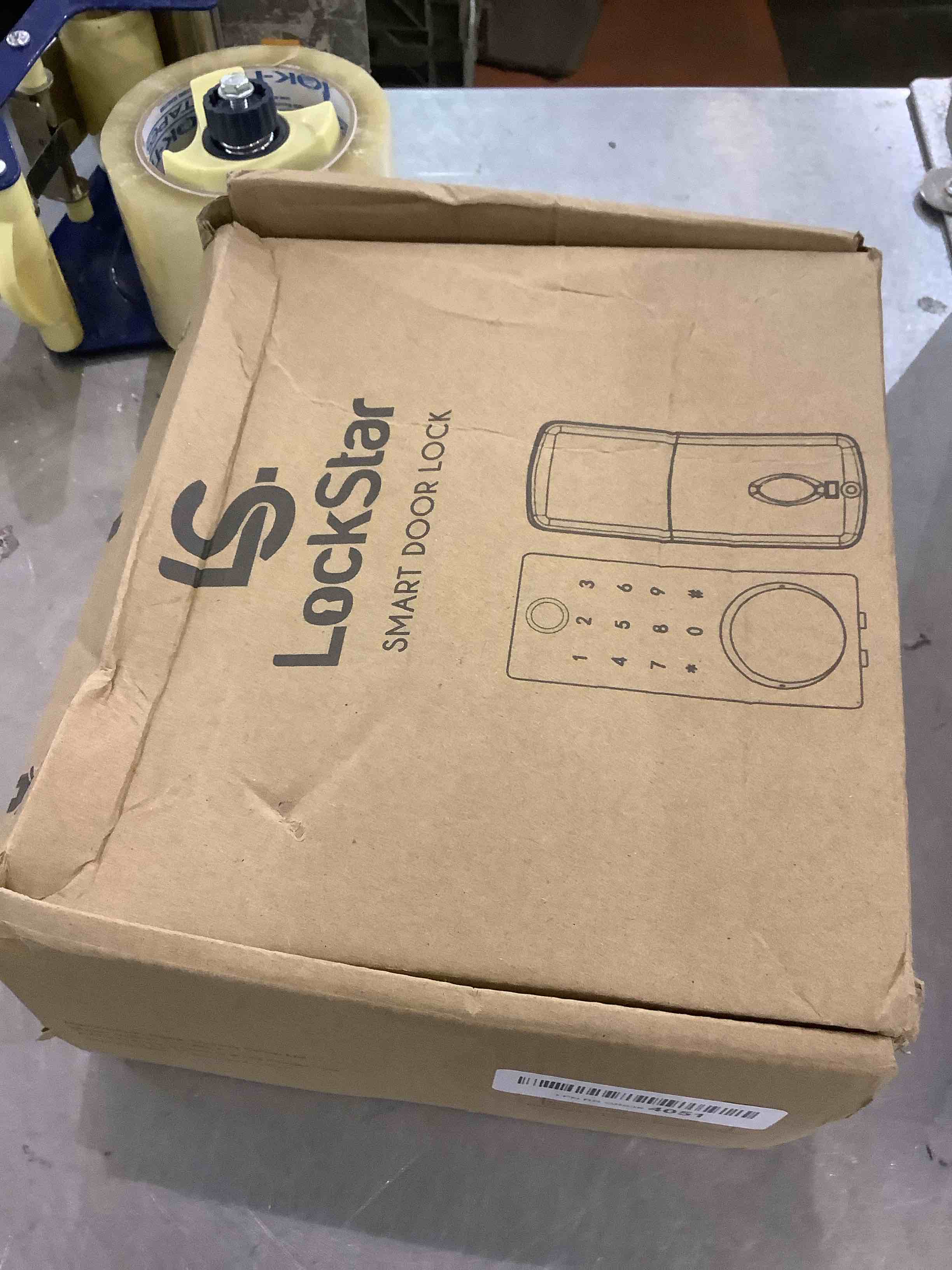 https://s3.amazonaws.com/lotting-images-prod/bidfta/EXS00507040_1698169694938.jpeg