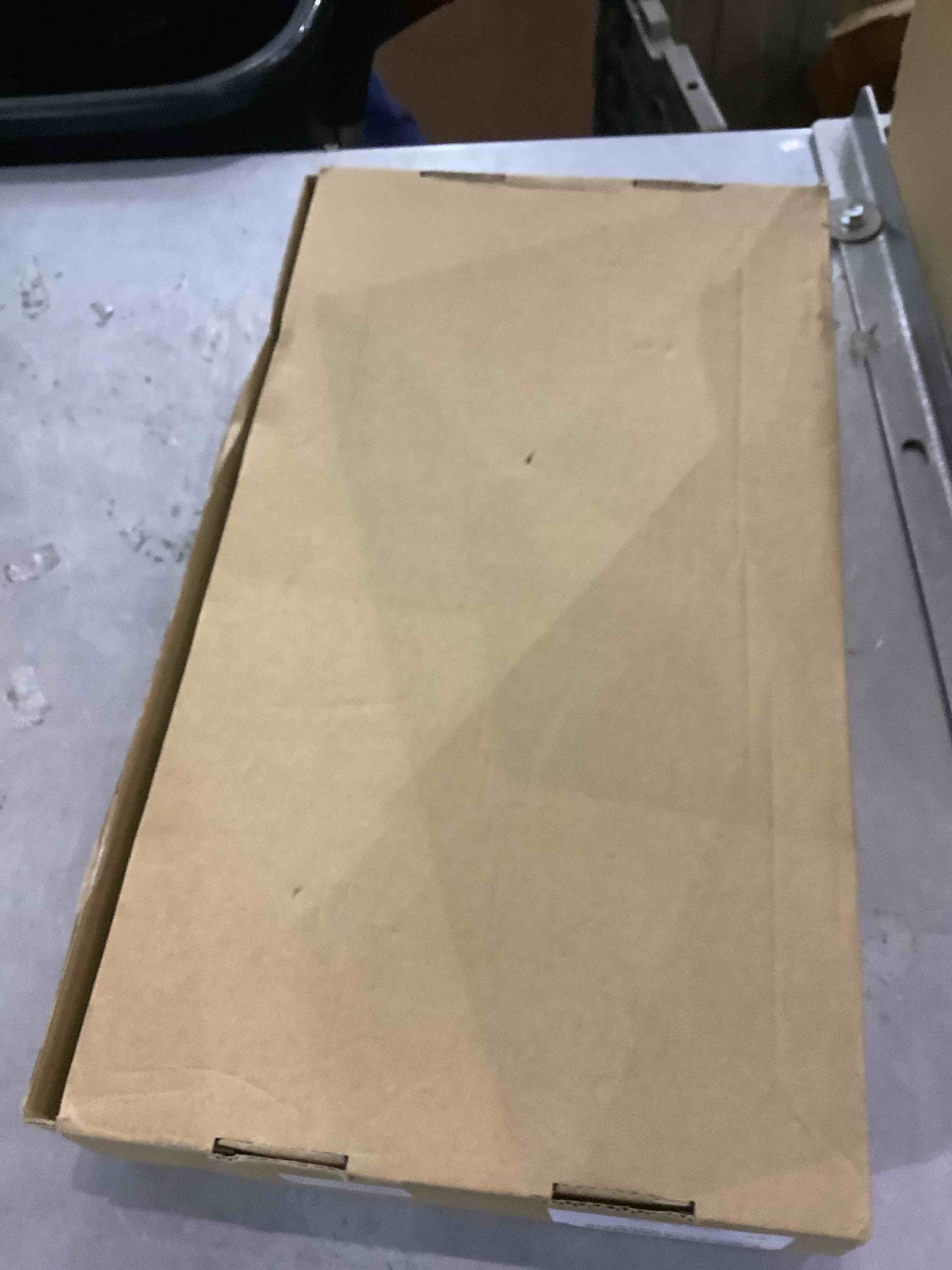 Autorder Accessories for Jeep Grand Cherokee 2022 2023/Grand Cherokee L 2021 2022 2023 Phone Holder Mount Center Console Dashboard Organizer with Phone Stand