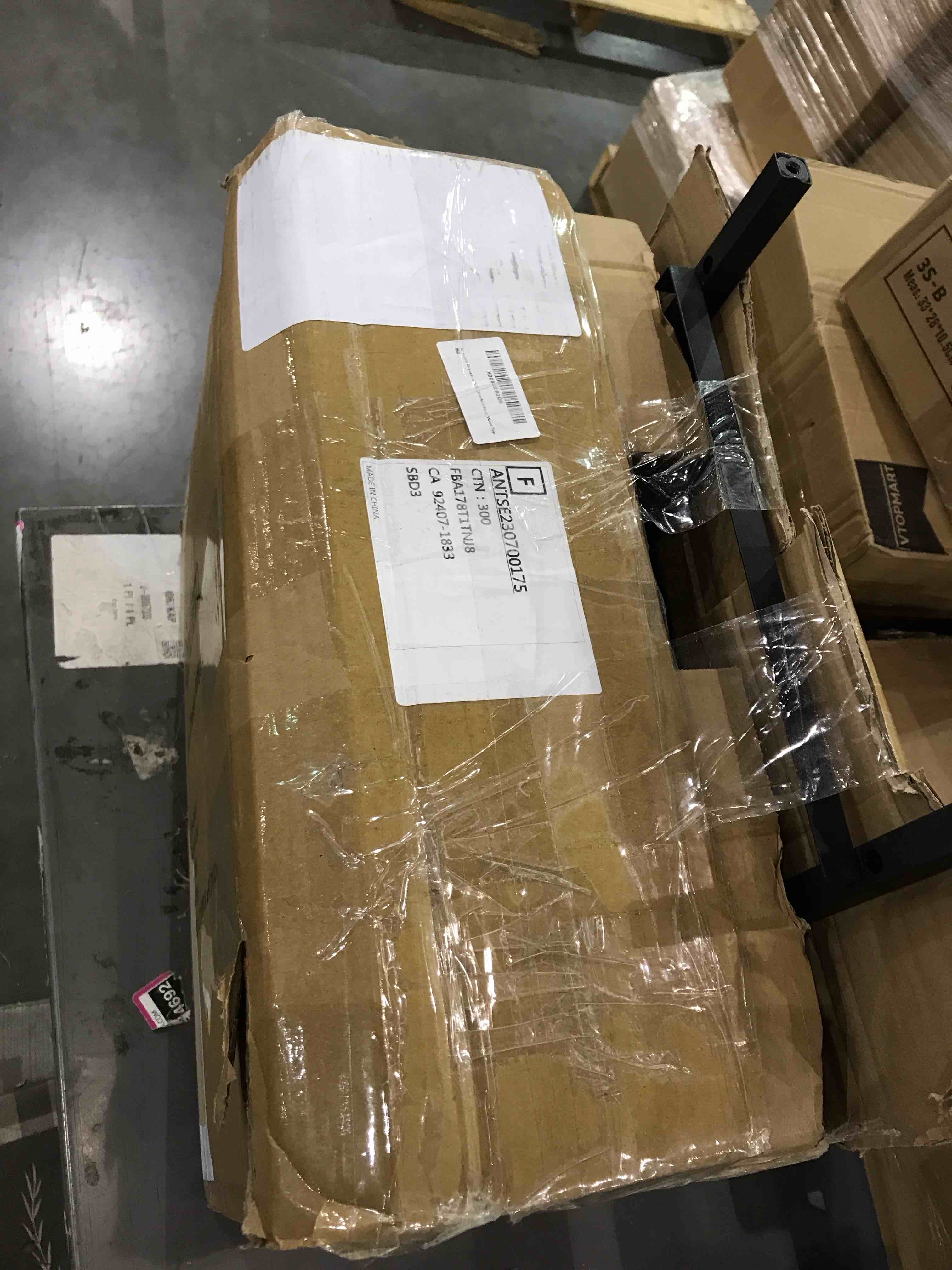 https://s3.amazonaws.com/lotting-images-prod/bidfta/EXS00507805_1698666556858.jpeg