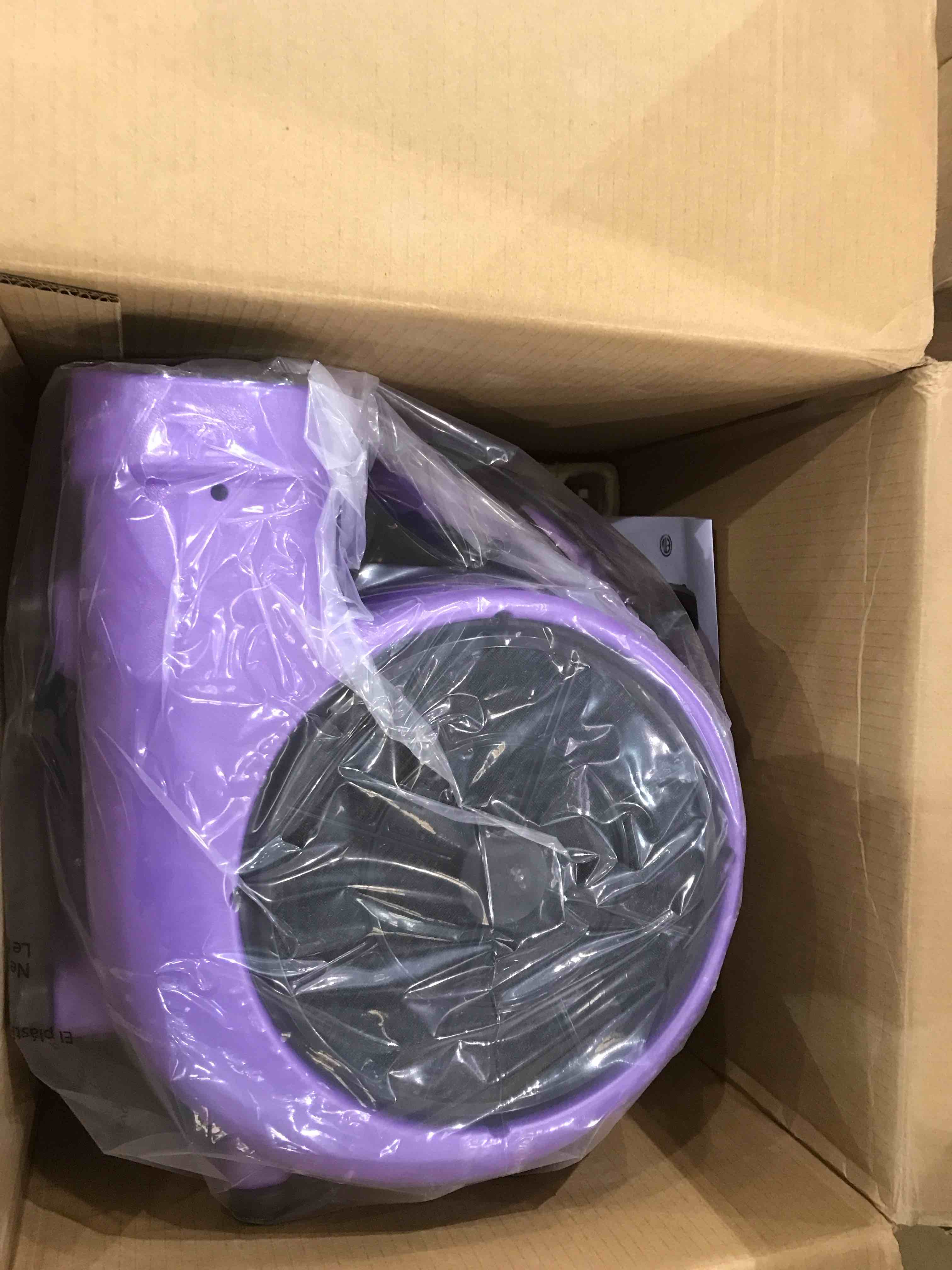 https://s3.amazonaws.com/lotting-images-prod/bidfta/EXS00507903_1698685423071.jpeg