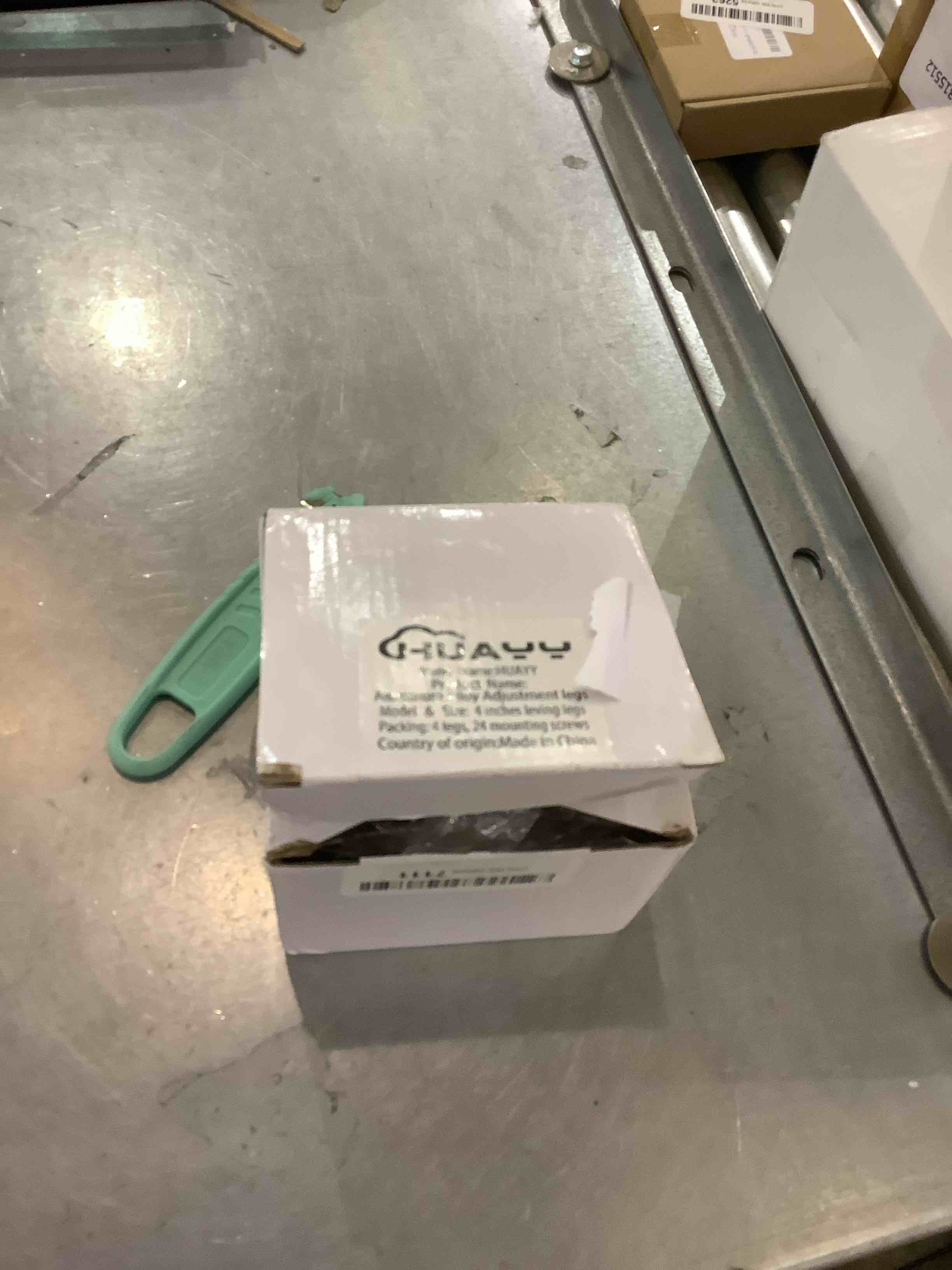 https://s3.amazonaws.com/lotting-images-prod/bidfta/EXS00508001_1697812285298.jpeg