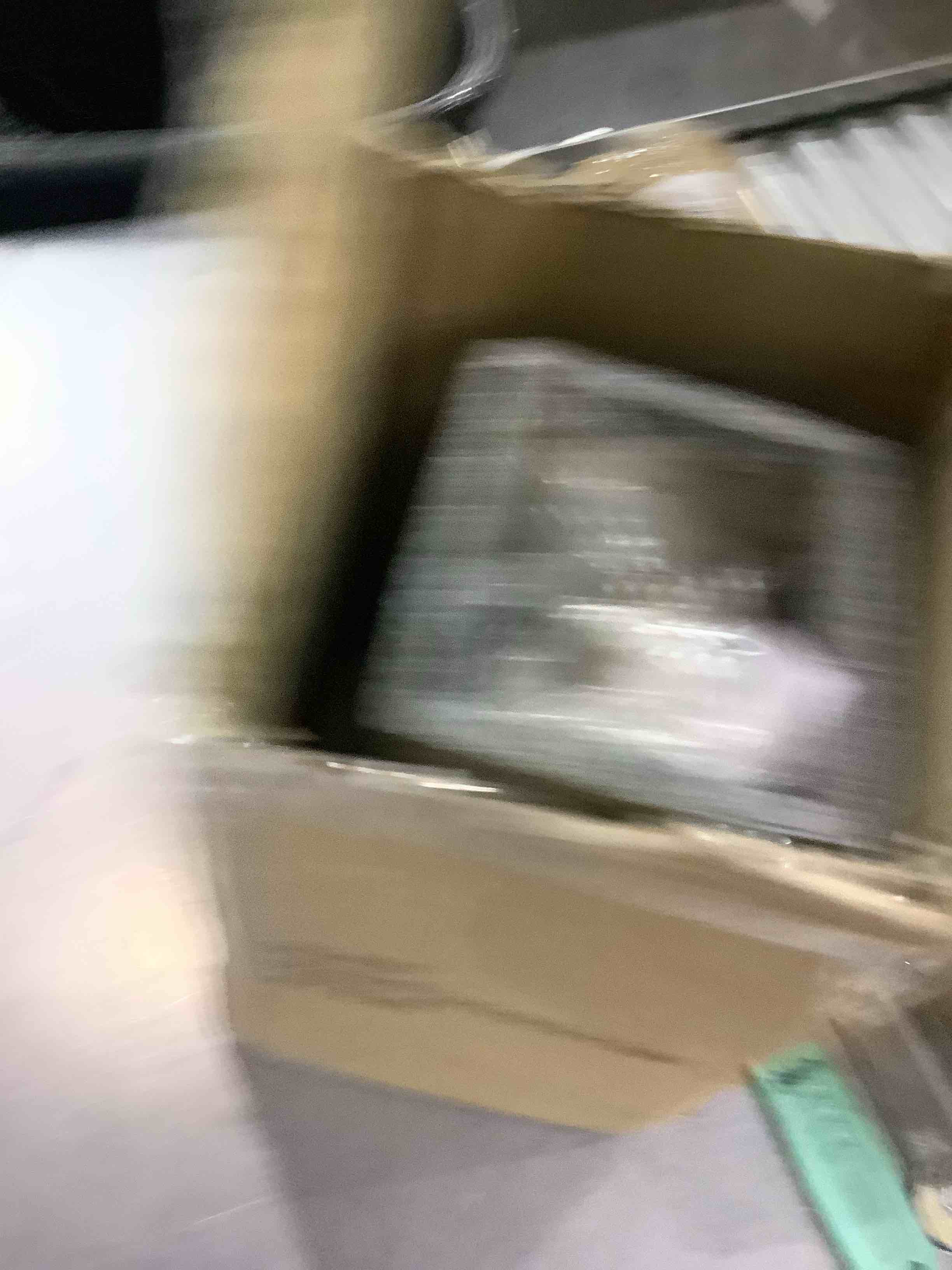 https://s3.amazonaws.com/lotting-images-prod/bidfta/EXS00508138_1698065667475.jpeg