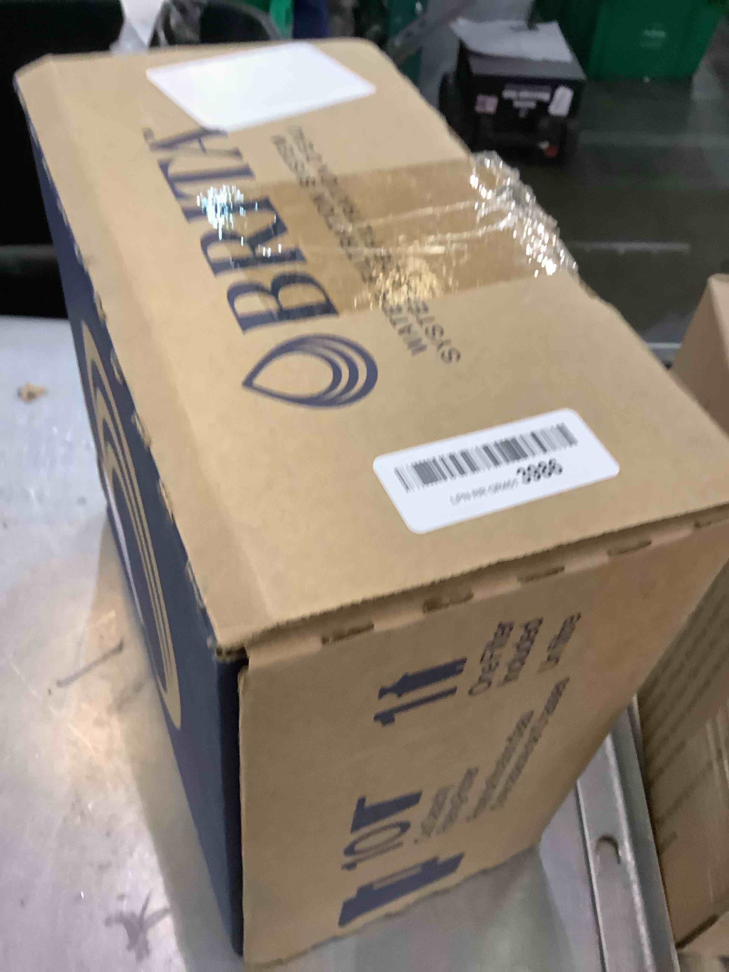 https://s3.amazonaws.com/lotting-images-prod/bidfta/EXS00508284_1698085962364.jpeg