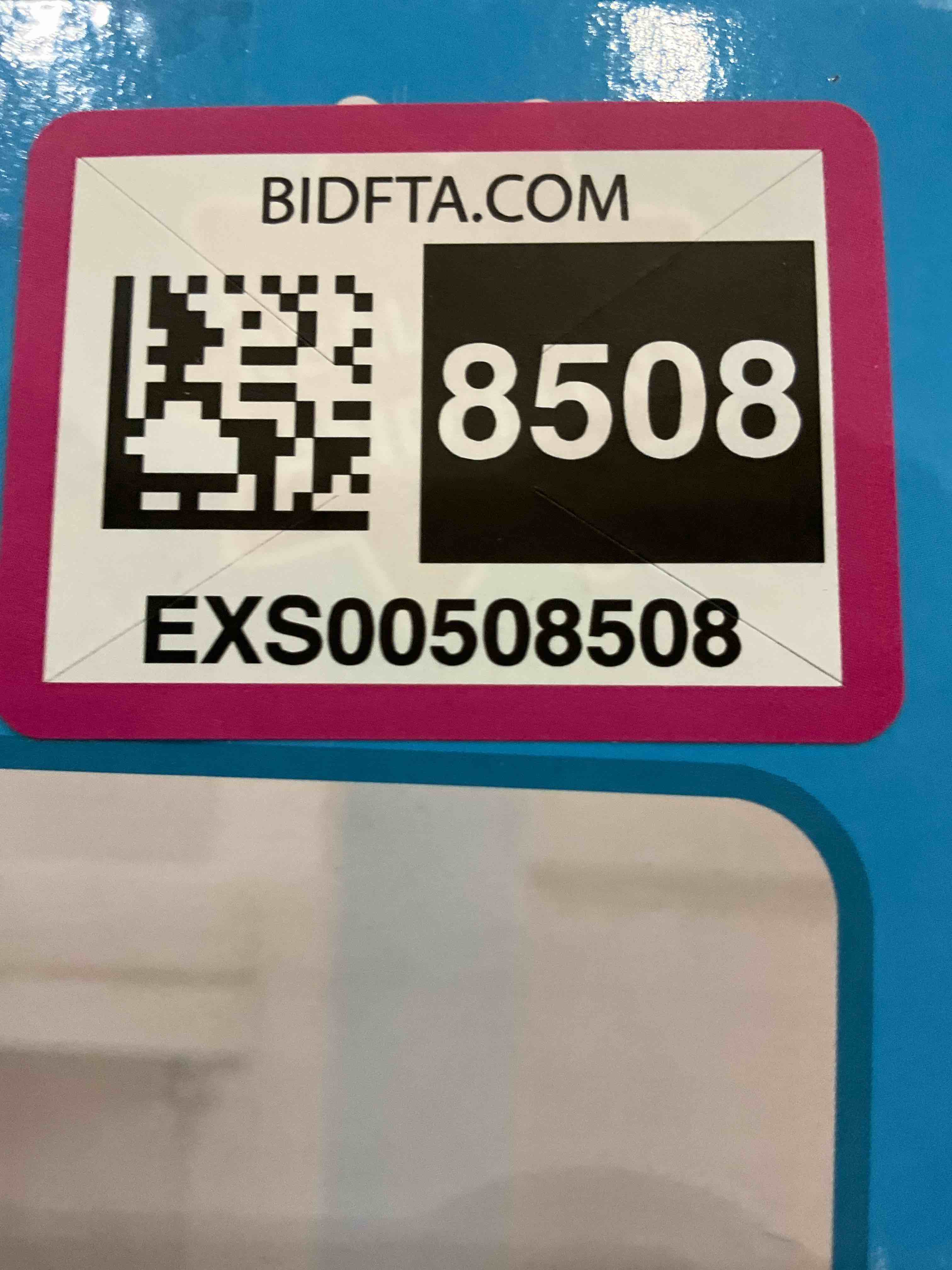 https://s3.amazonaws.com/lotting-images-prod/bidfta/EXS00508508_1698068416687.jpeg