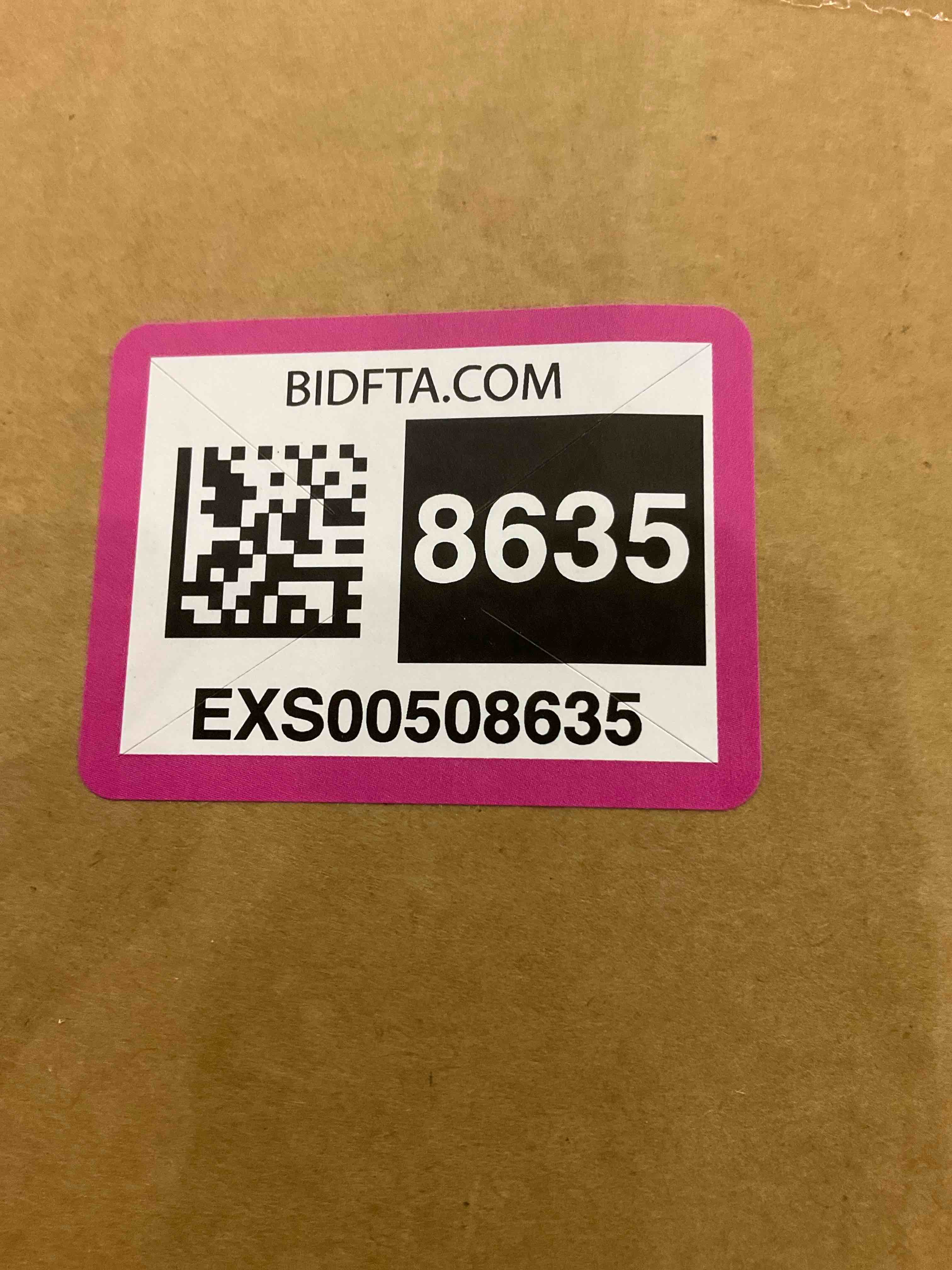 https://s3.amazonaws.com/lotting-images-prod/bidfta/EXS00508635_1698236017954.jpeg