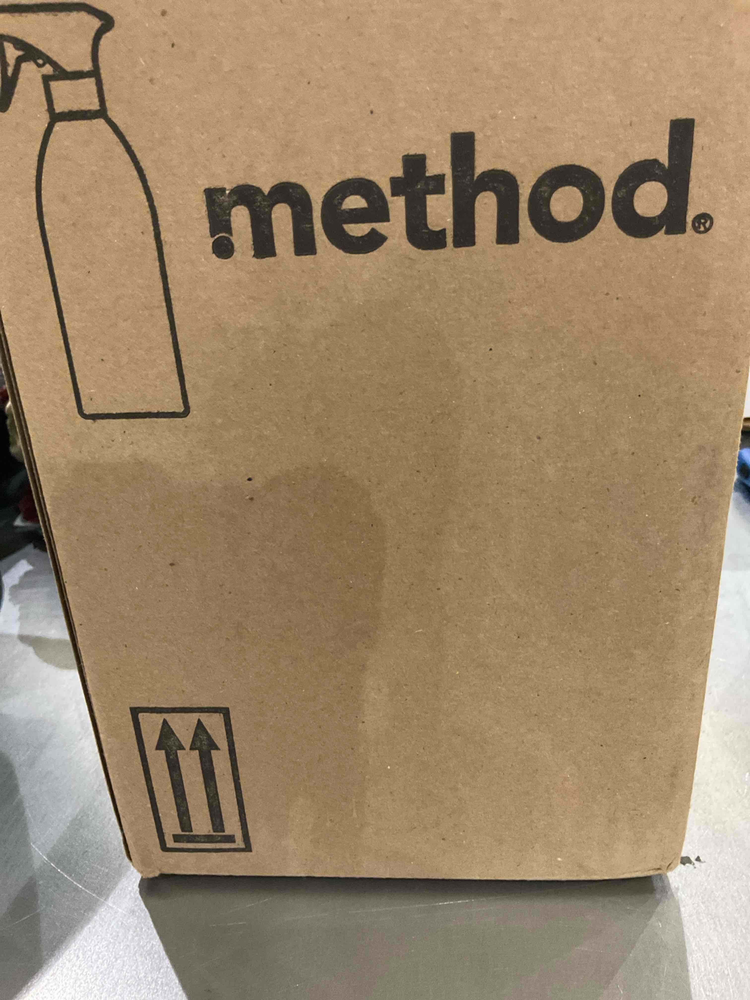 https://s3.amazonaws.com/lotting-images-prod/bidfta/EXS00508846_1698340768505.jpeg