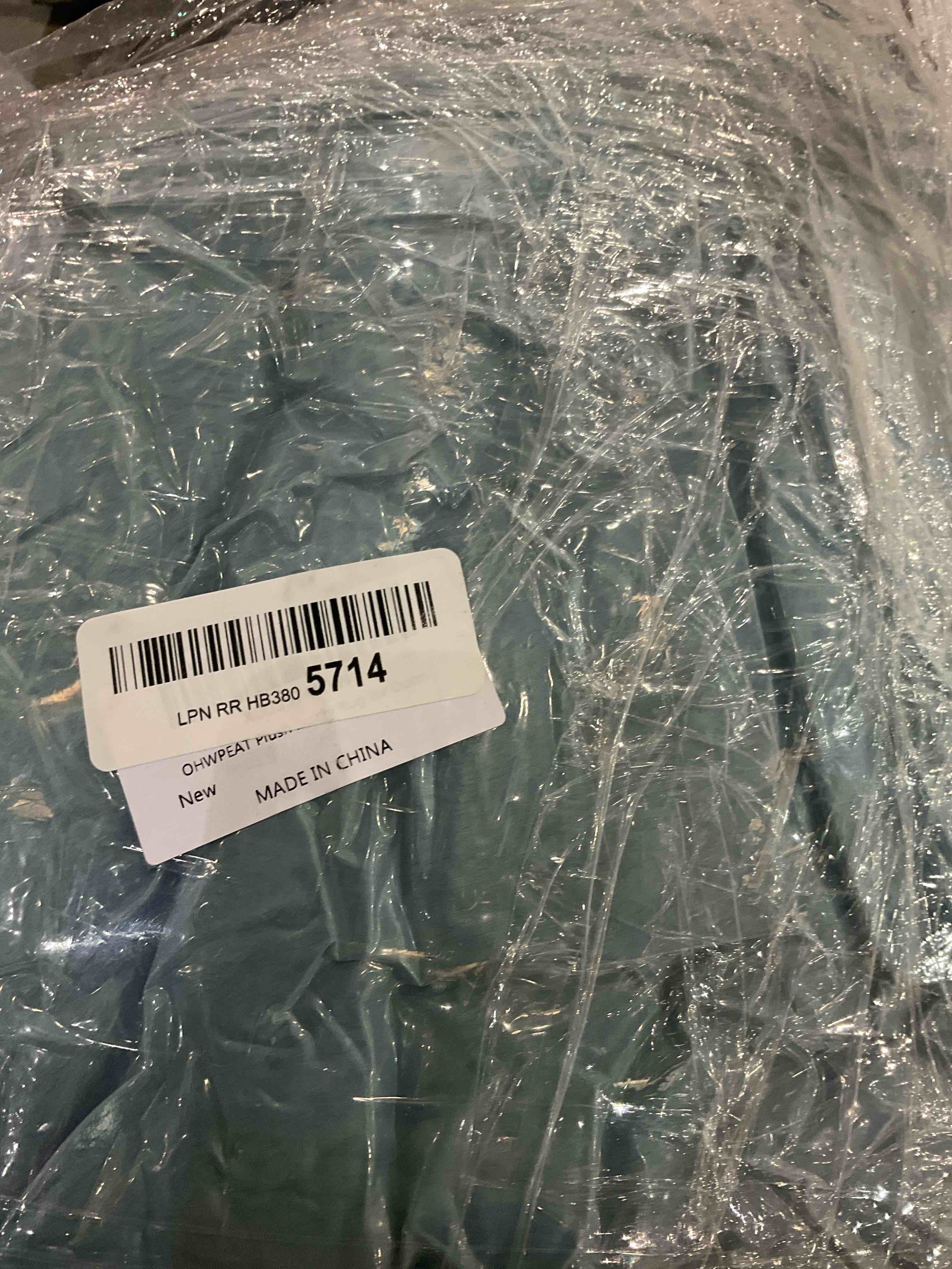 https://s3.amazonaws.com/lotting-images-prod/bidfta/EXS00509753_1702305015102.jpeg