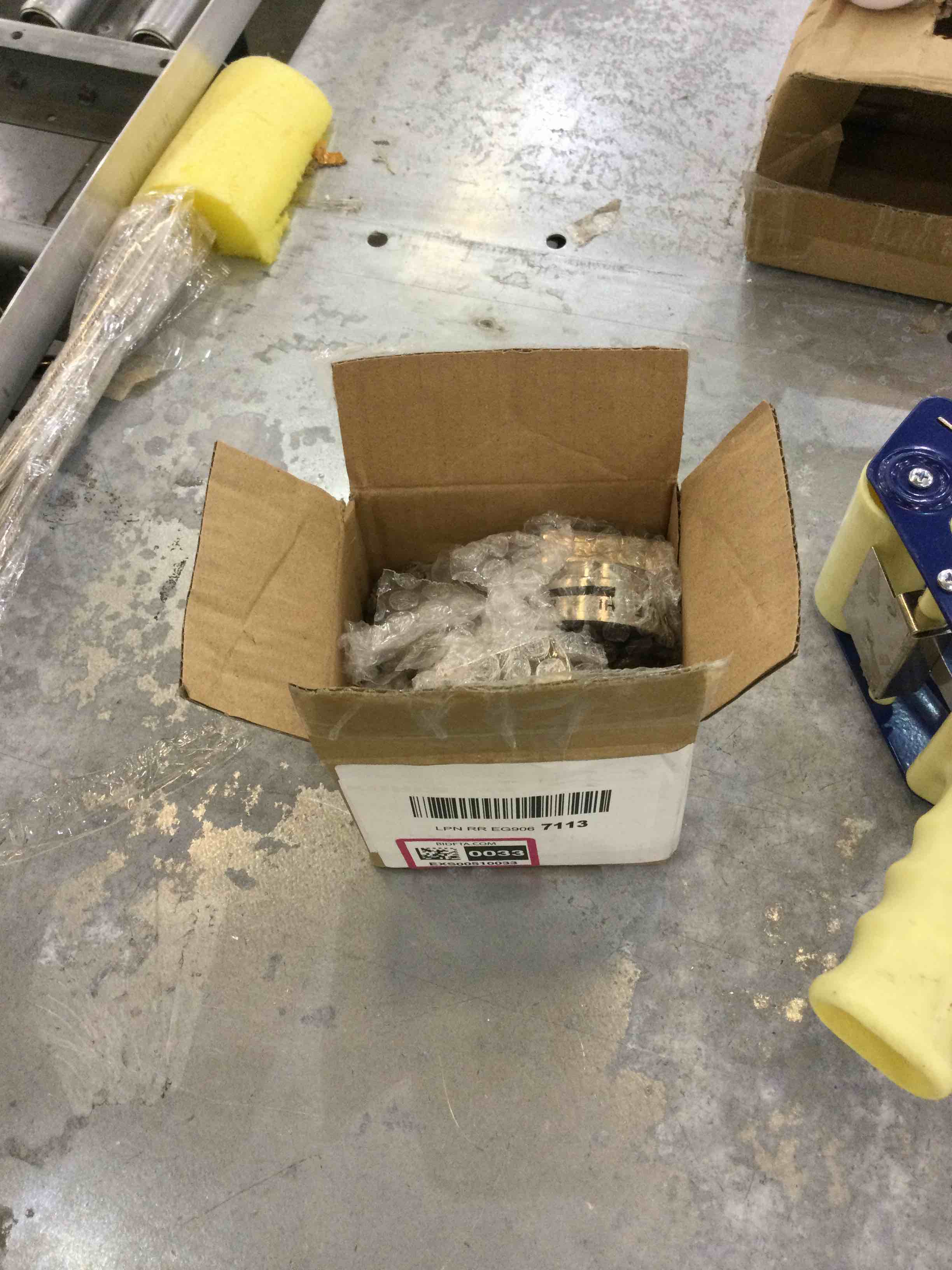 https://s3.amazonaws.com/lotting-images-prod/bidfta/EXS00510033_1695748910902.jpeg