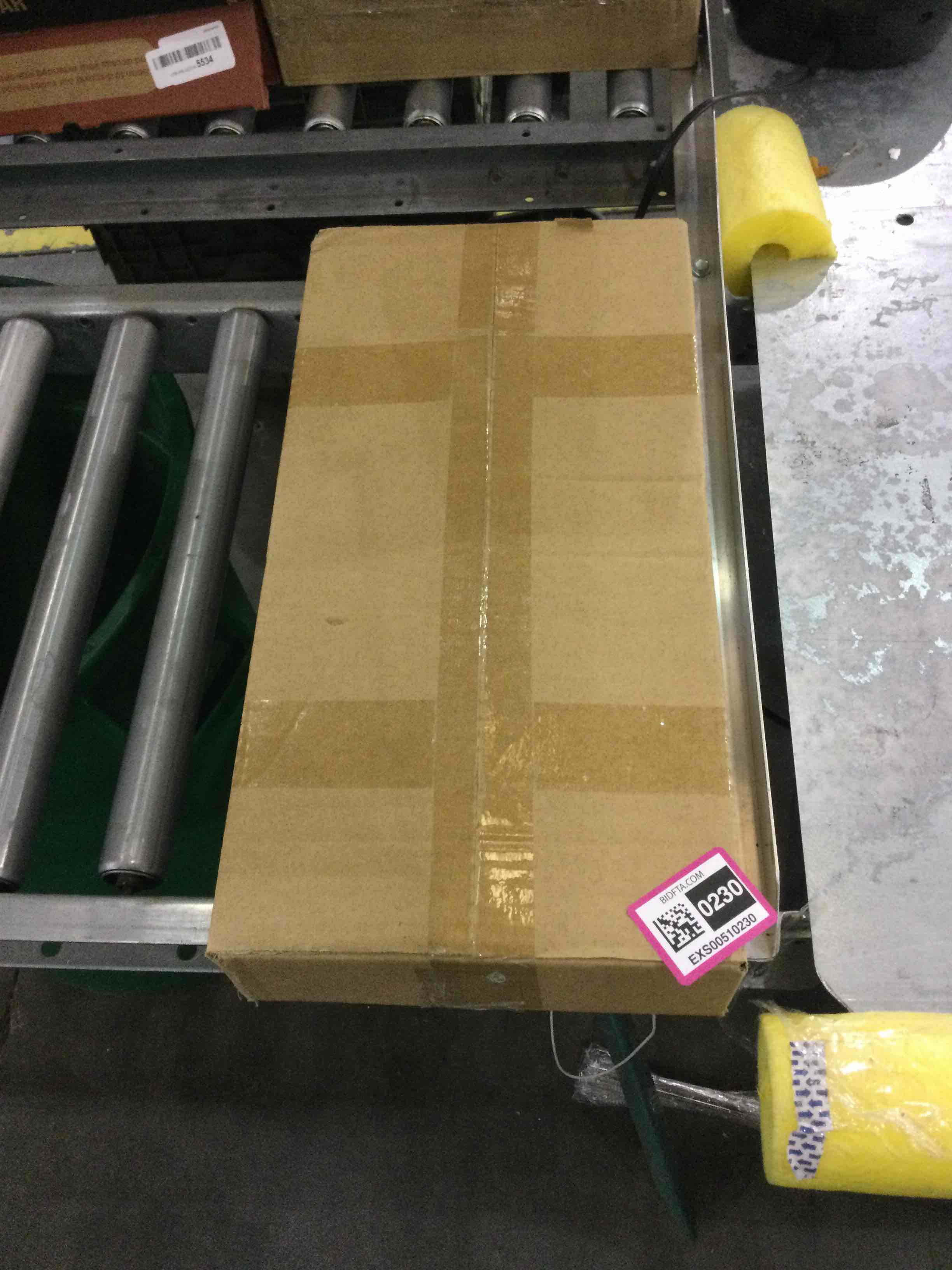 https://s3.amazonaws.com/lotting-images-prod/bidfta/EXS00510230_1695826282764.jpeg