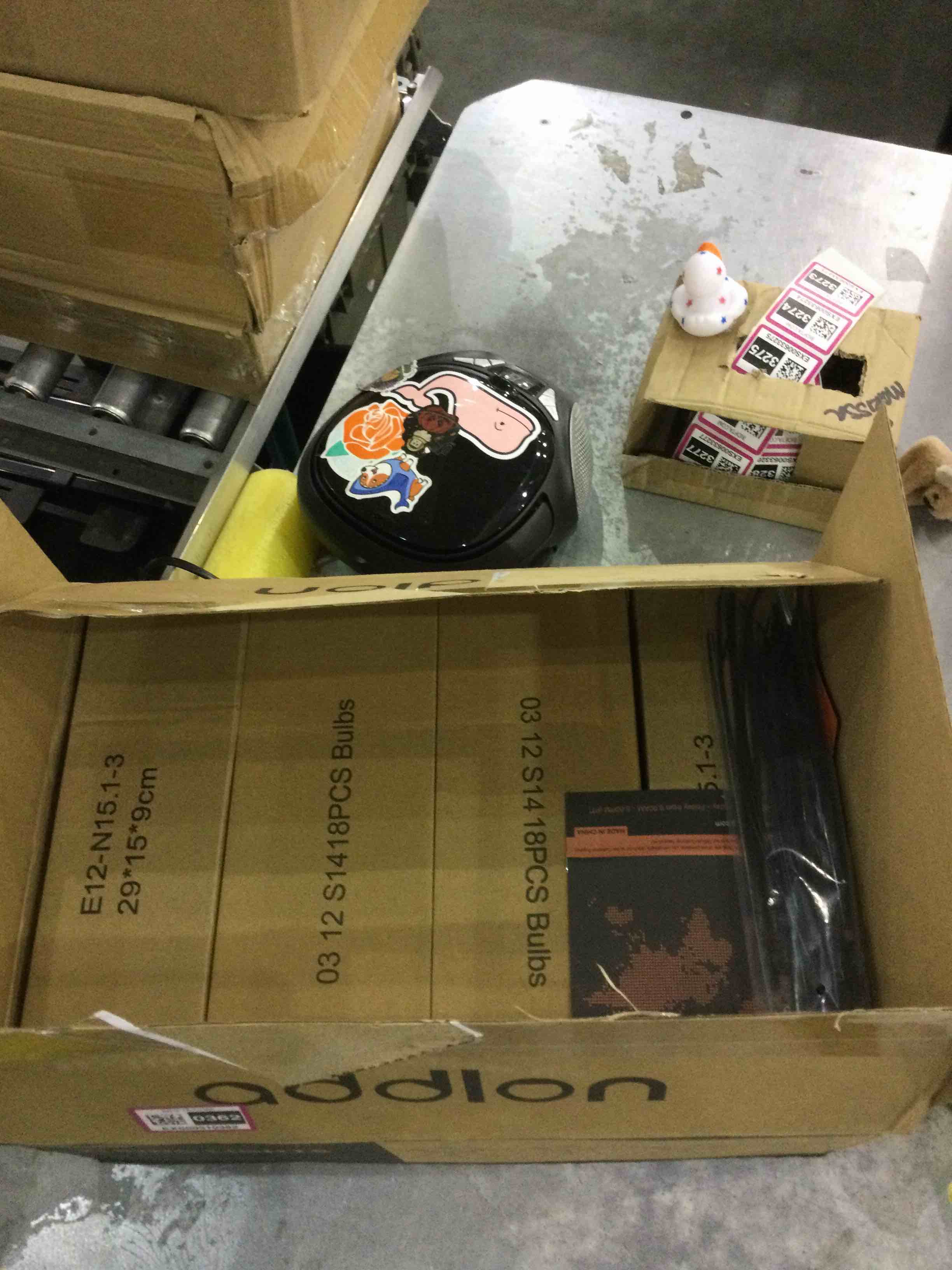 https://s3.amazonaws.com/lotting-images-prod/bidfta/EXS00510362_1695903261640.jpeg
