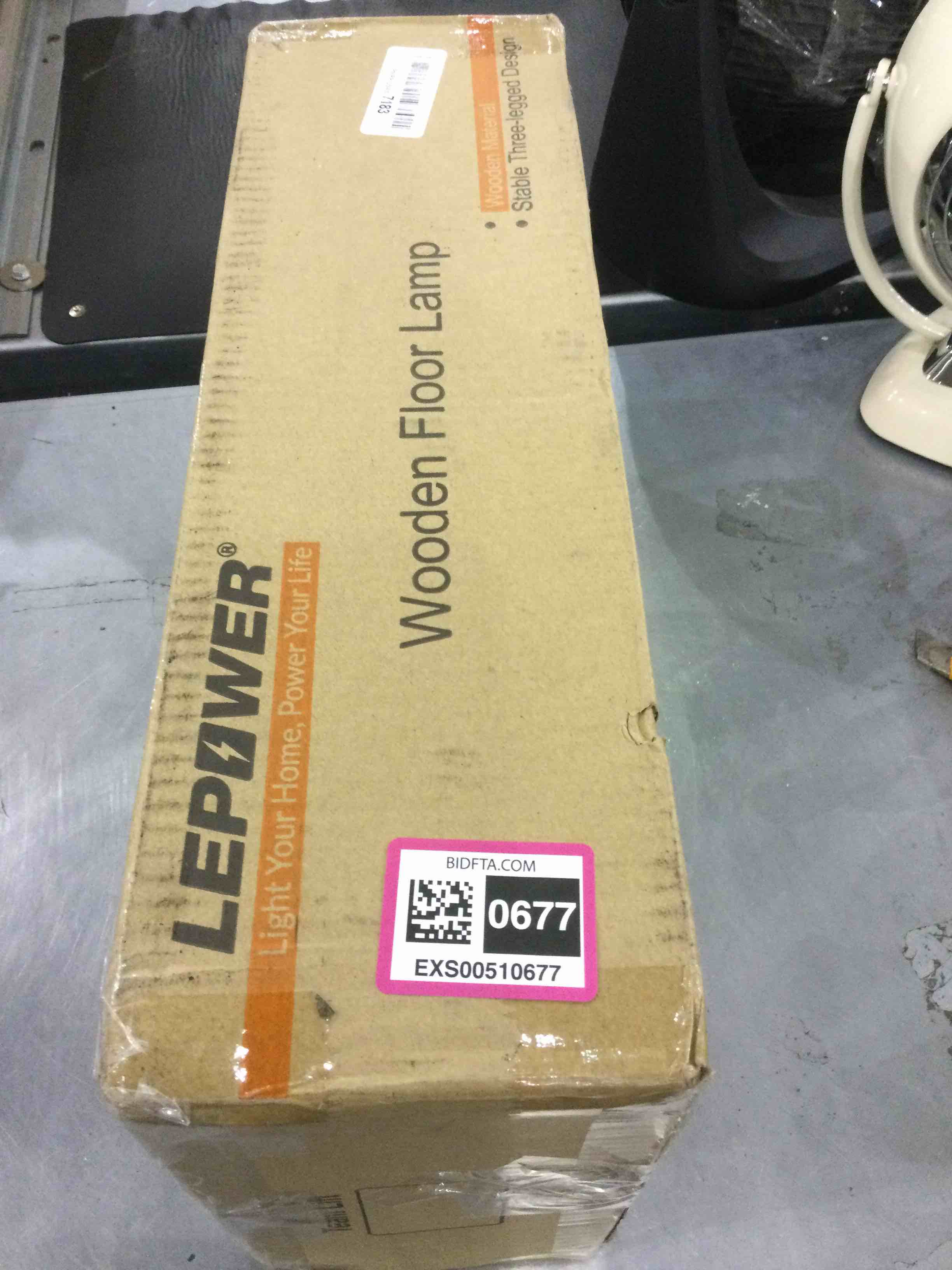 https://s3.amazonaws.com/lotting-images-prod/bidfta/EXS00510677_1697459767907.jpeg