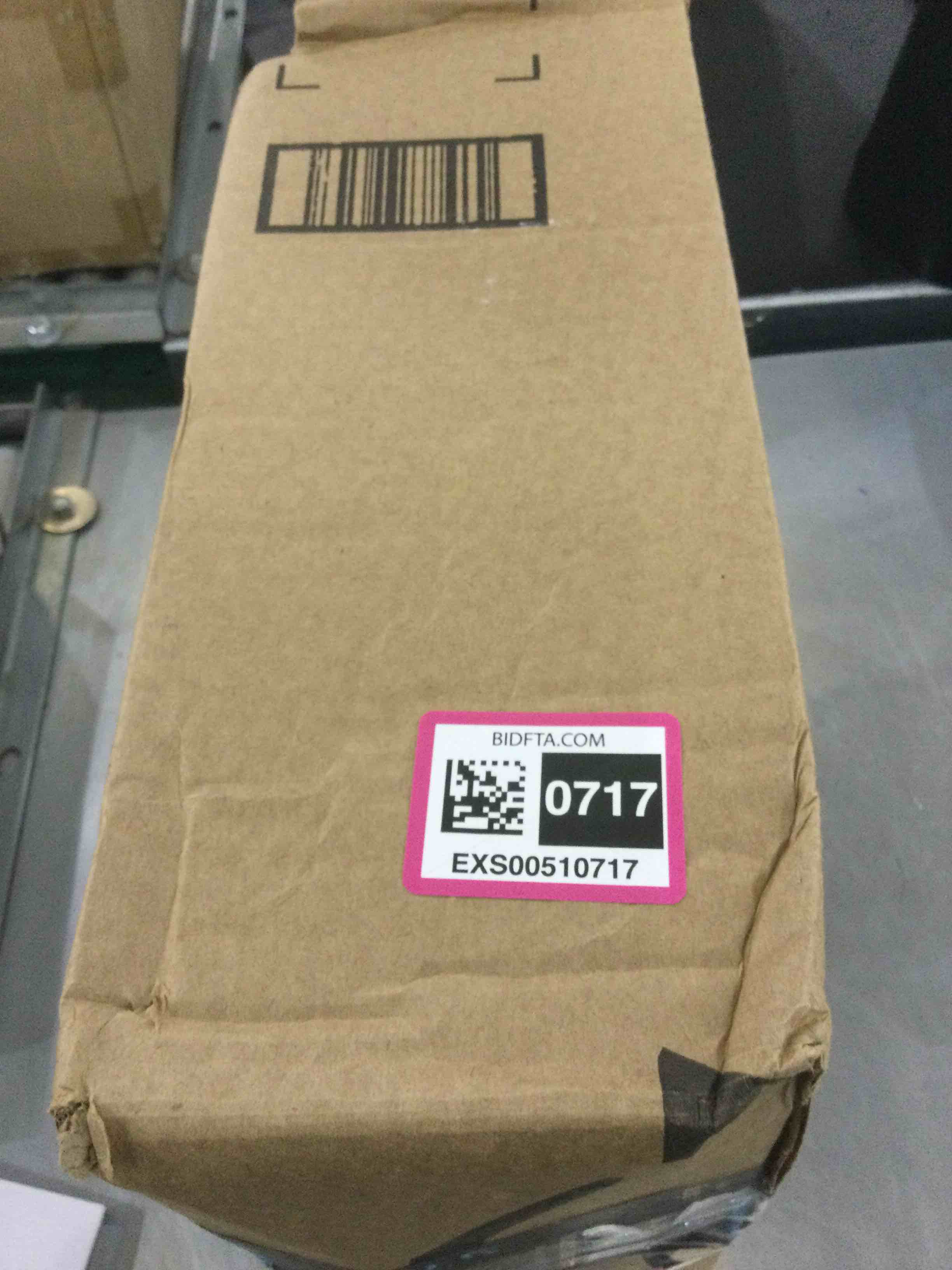 https://s3.amazonaws.com/lotting-images-prod/bidfta/EXS00510717_1697466557990.jpeg
